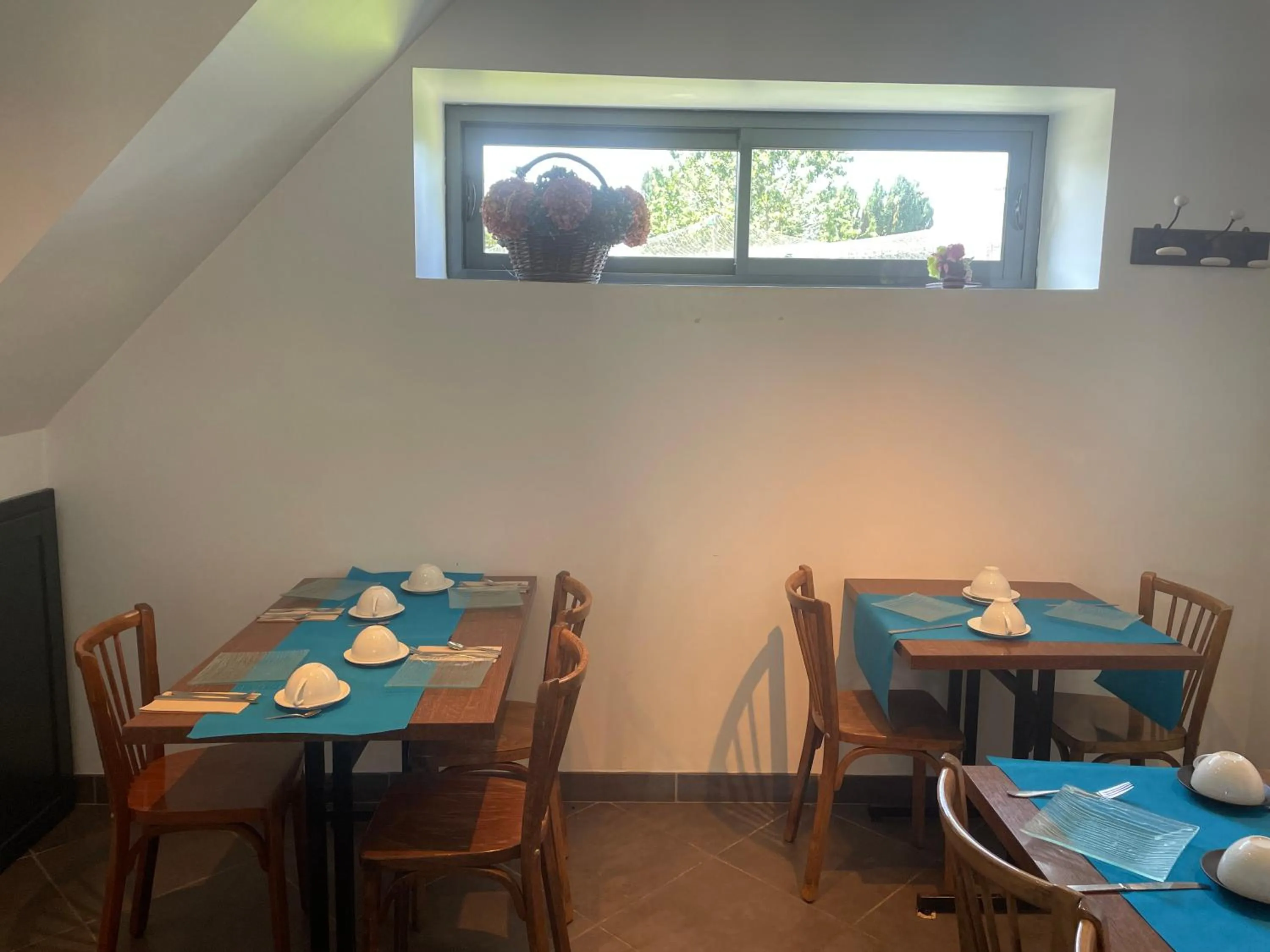 Breakfast in Ar-Gavotenn