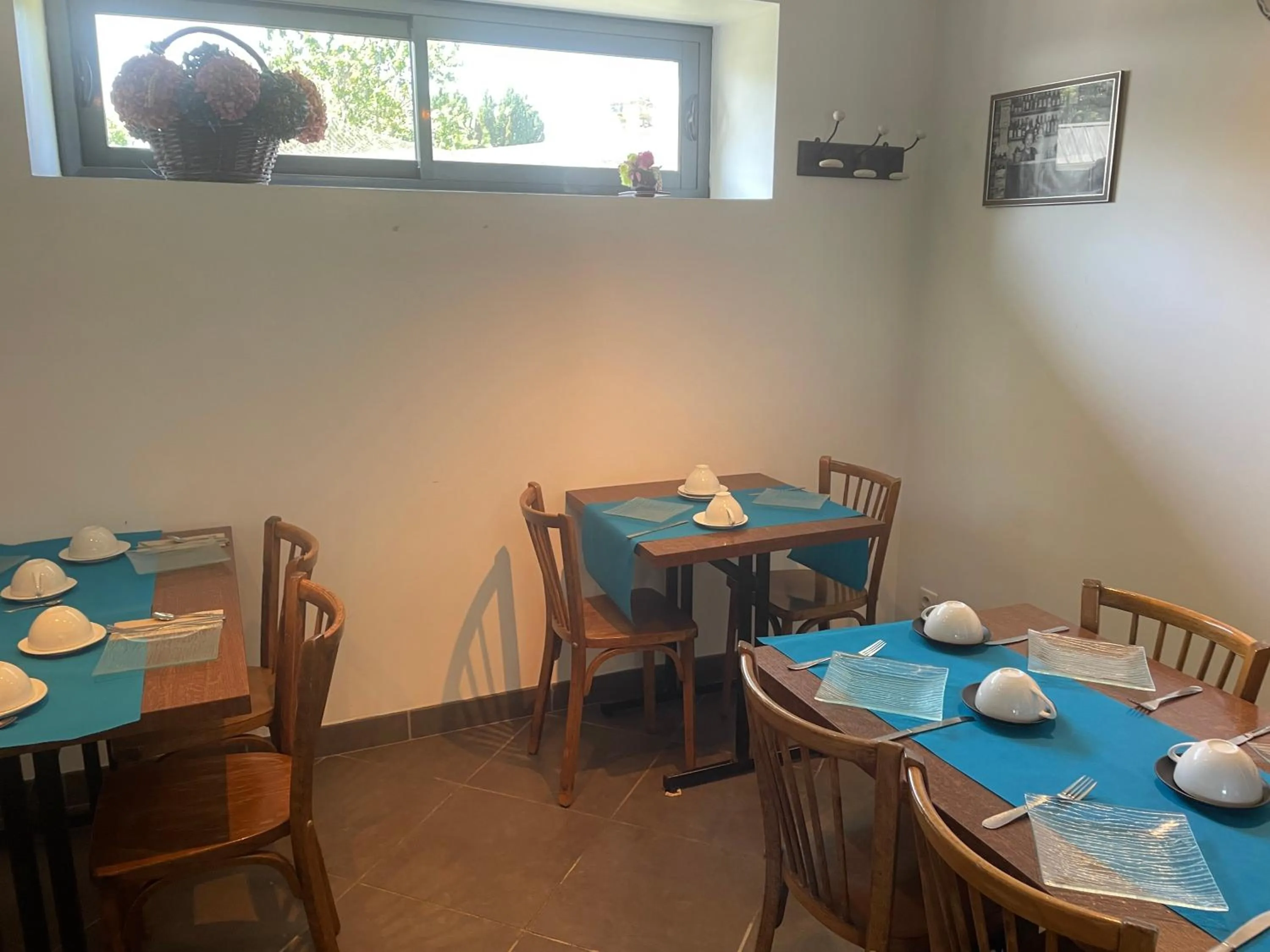 Breakfast in Ar-Gavotenn