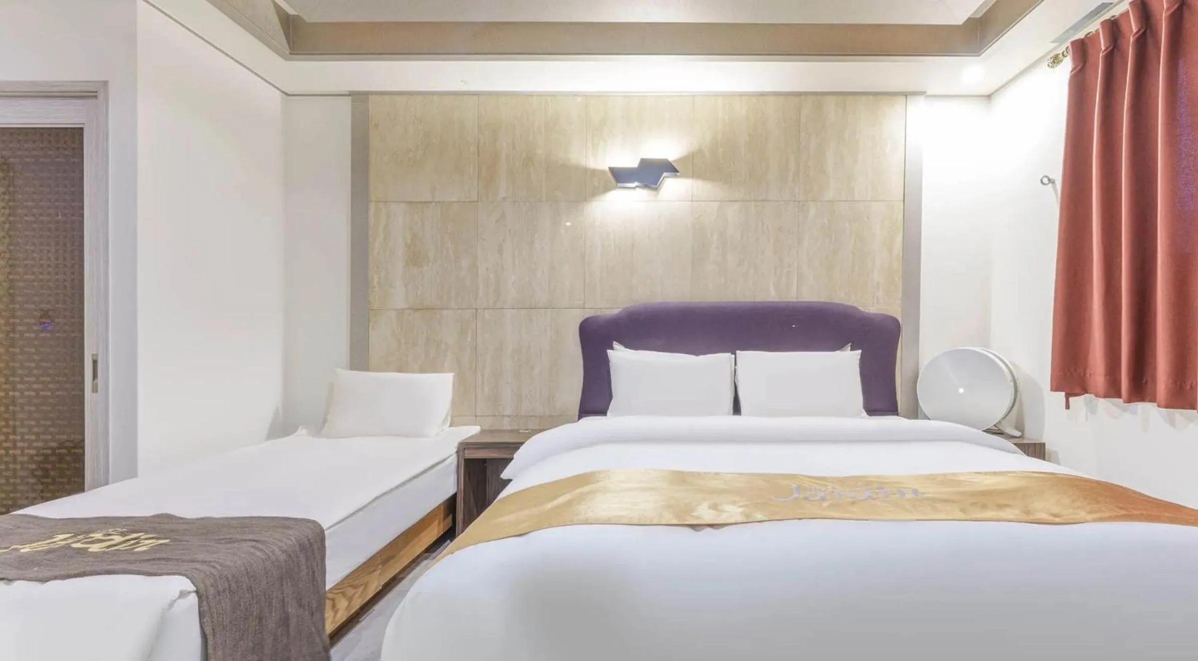 Triple Room in Jardin Hotel