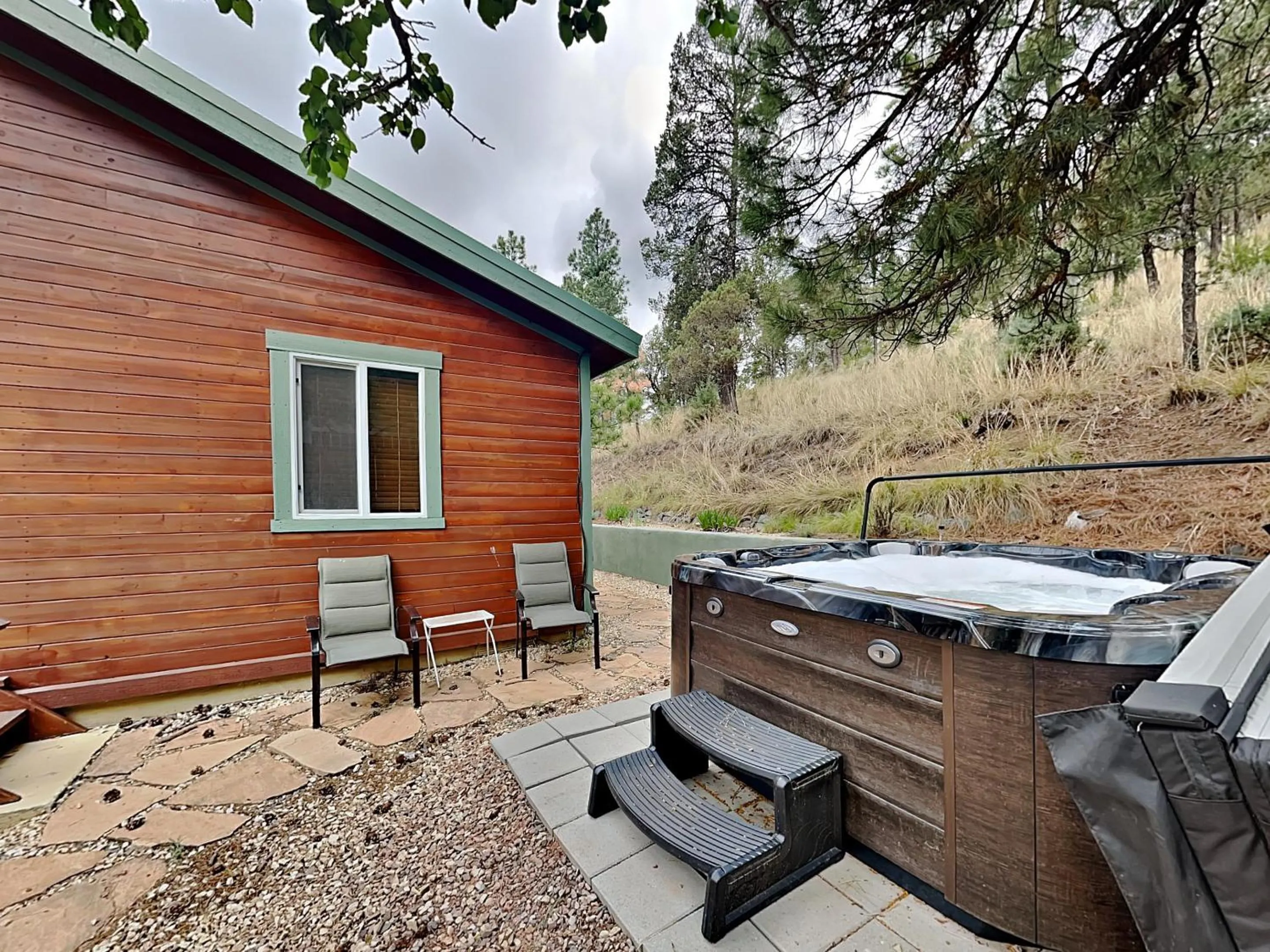 Double Elk Lodge