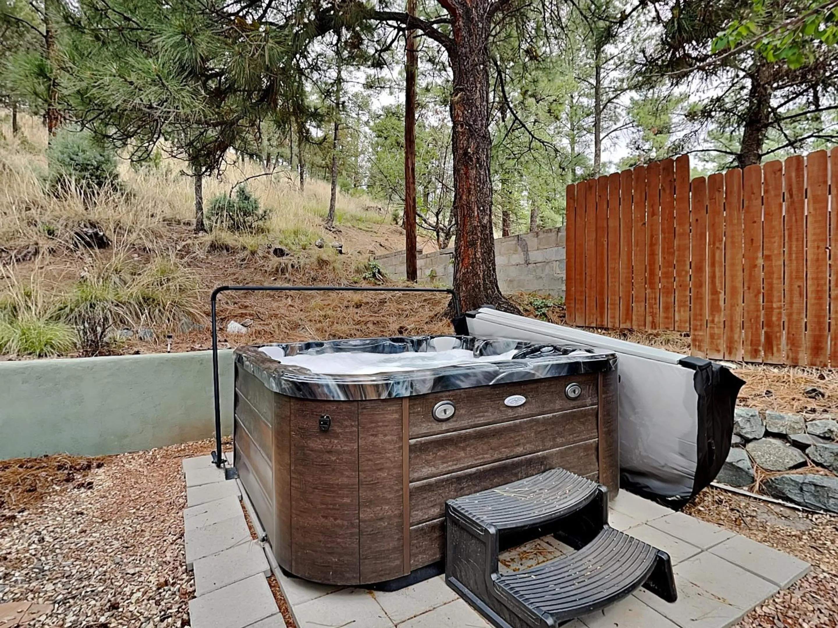 Double Elk Lodge