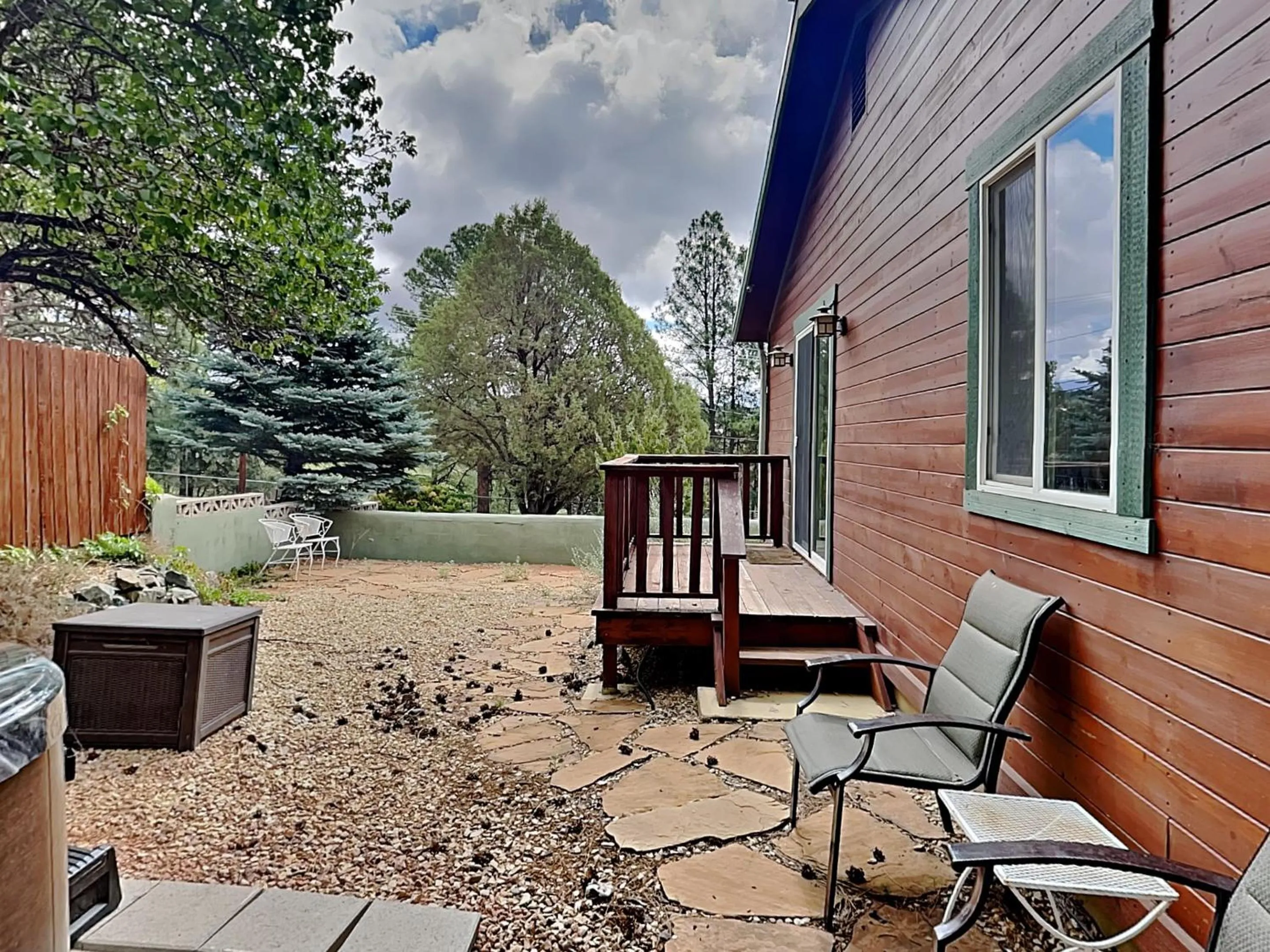 Double Elk Lodge
