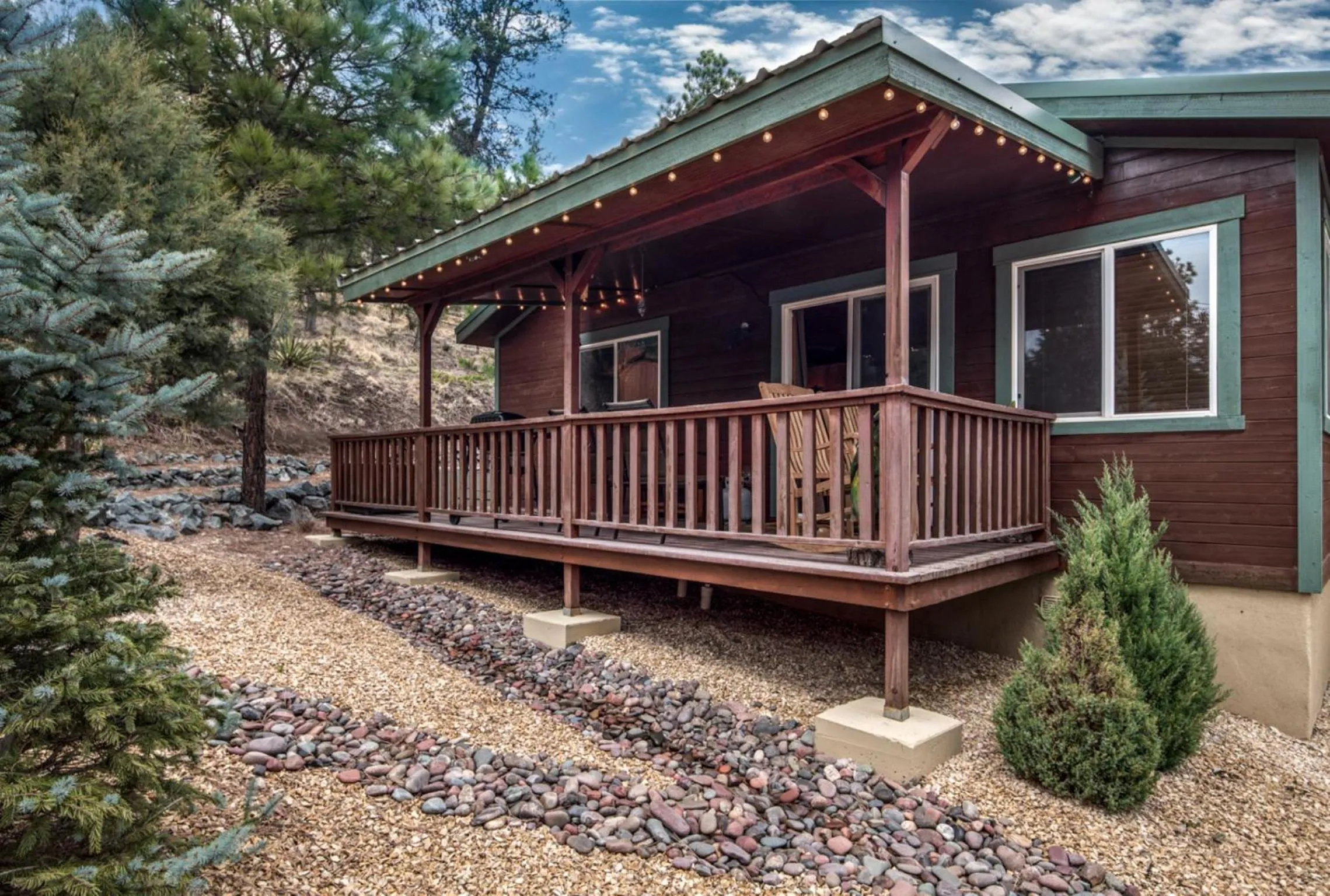 Double Elk Lodge
