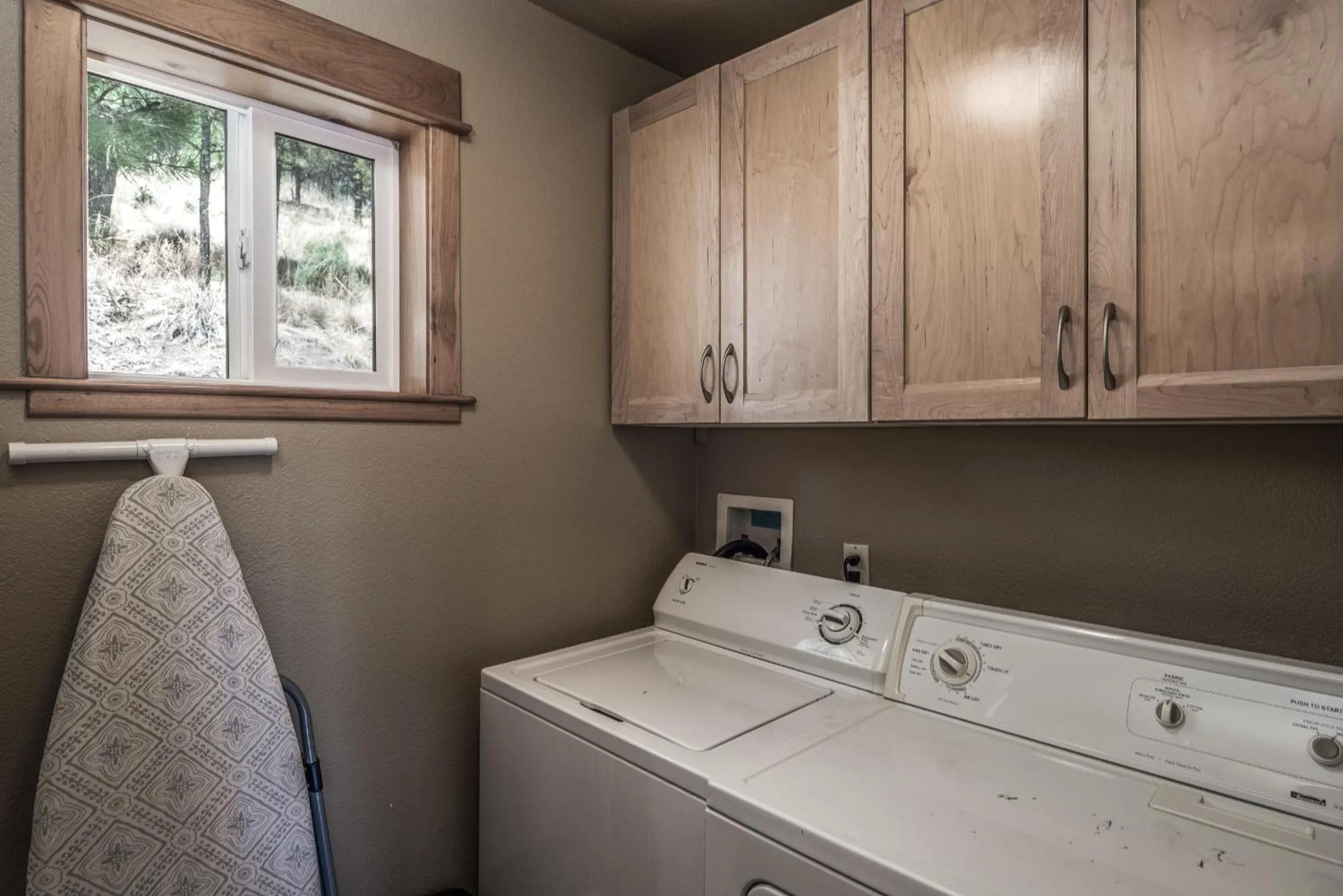 Double Elk Lodge