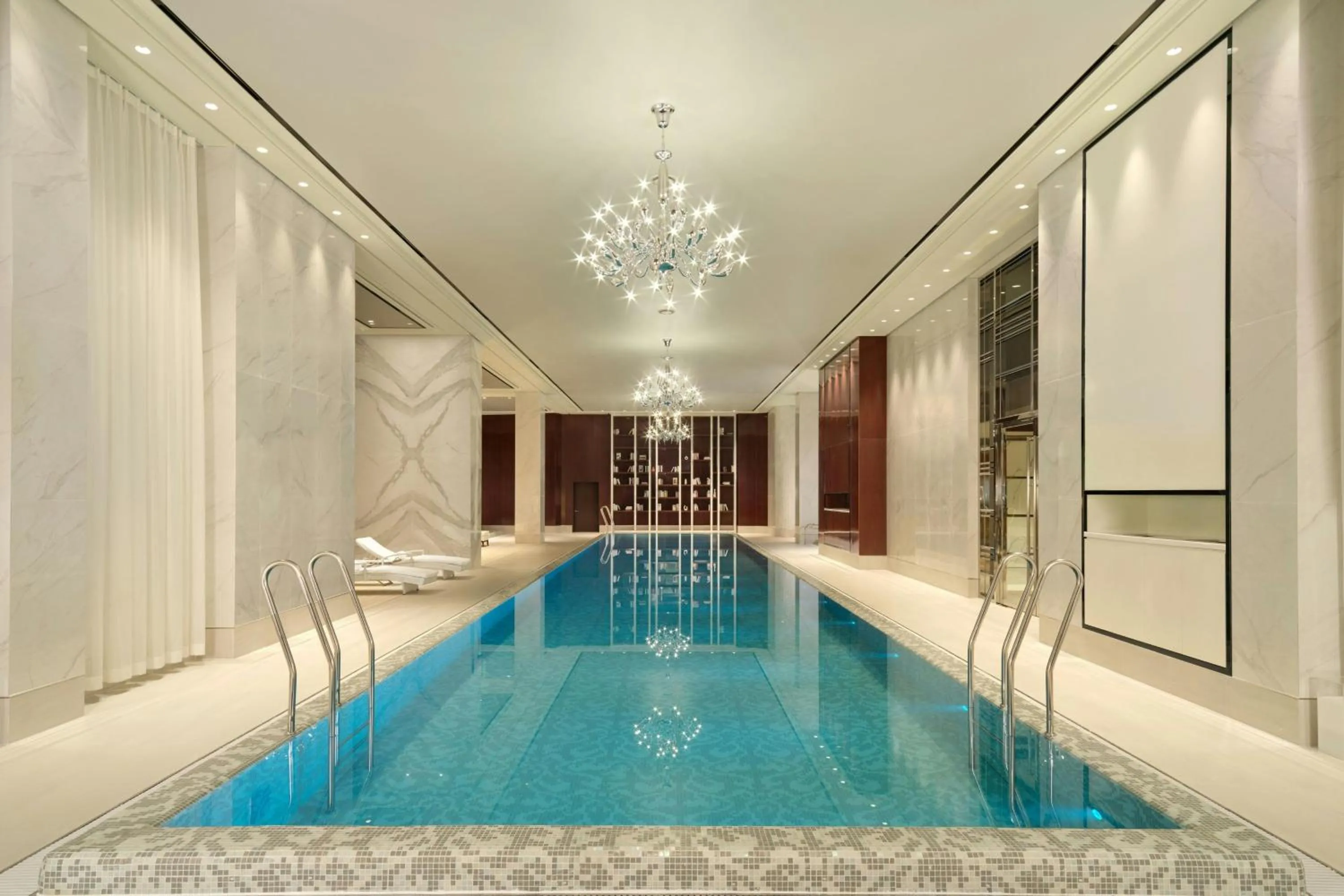 Swimming pool in Courtyard by Marriott Pyeongtaek