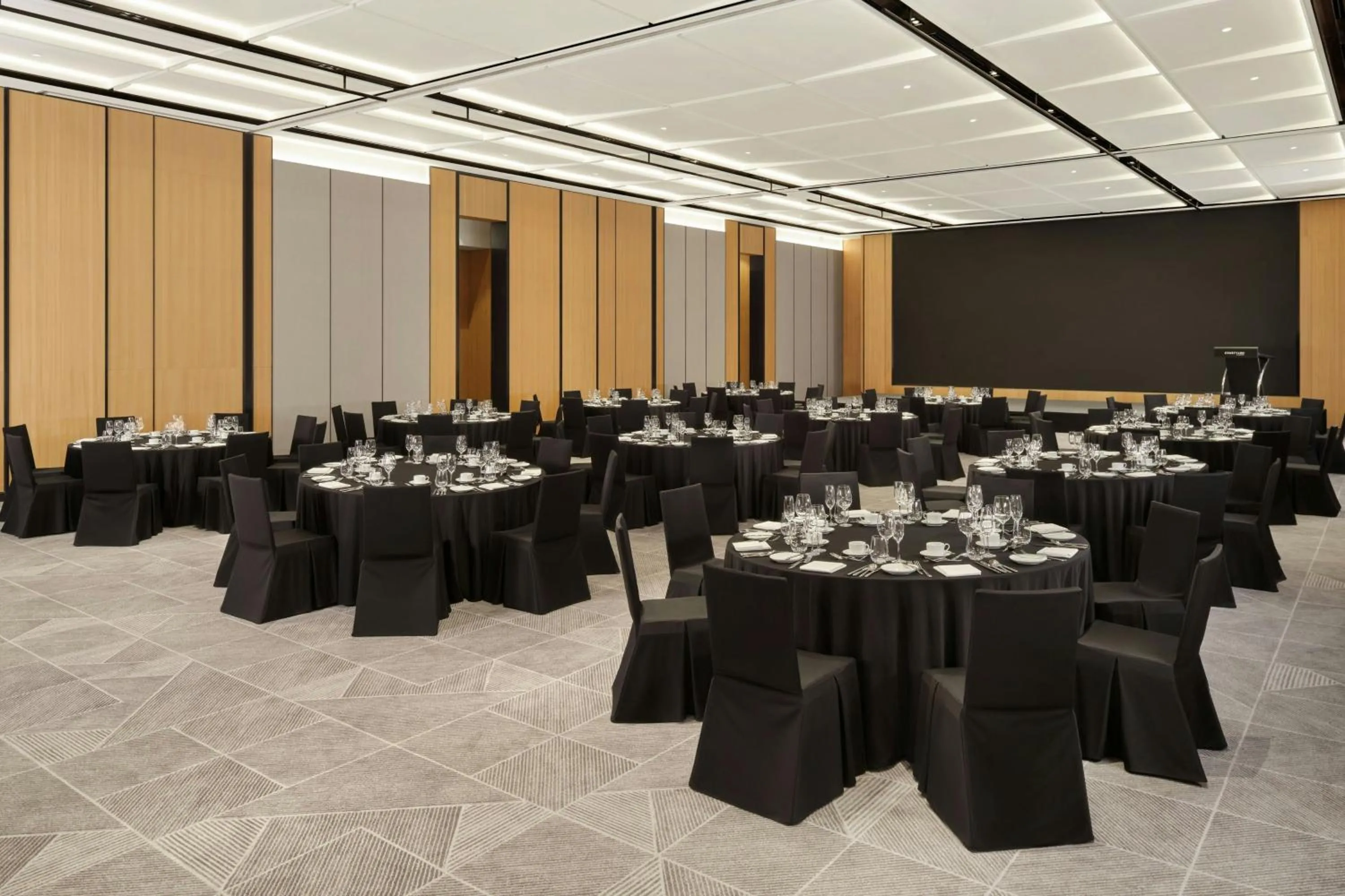 Meeting/conference room in Courtyard by Marriott Pyeongtaek