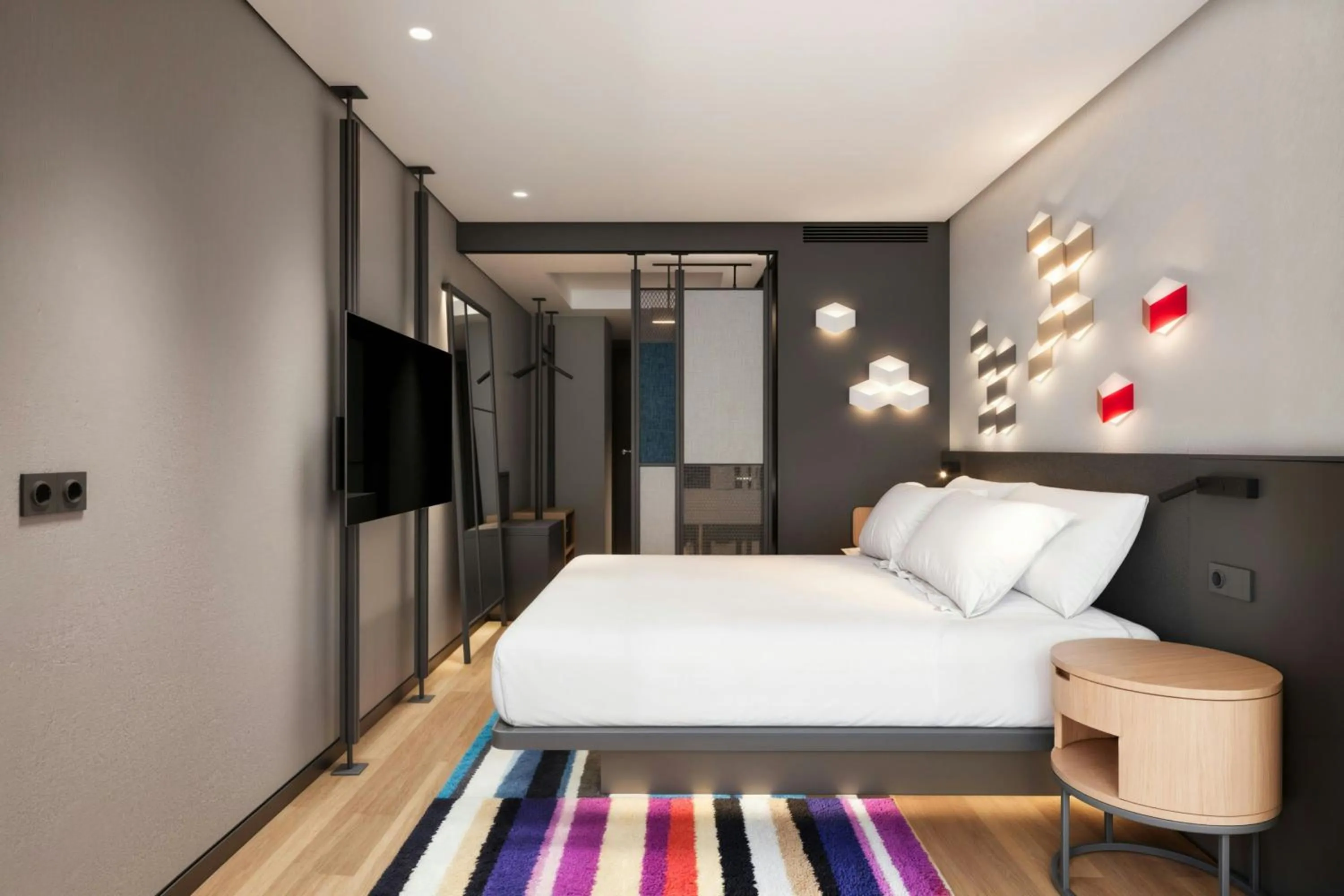 Photo of the whole room, Bed in Aloft Istanbul Karakoy