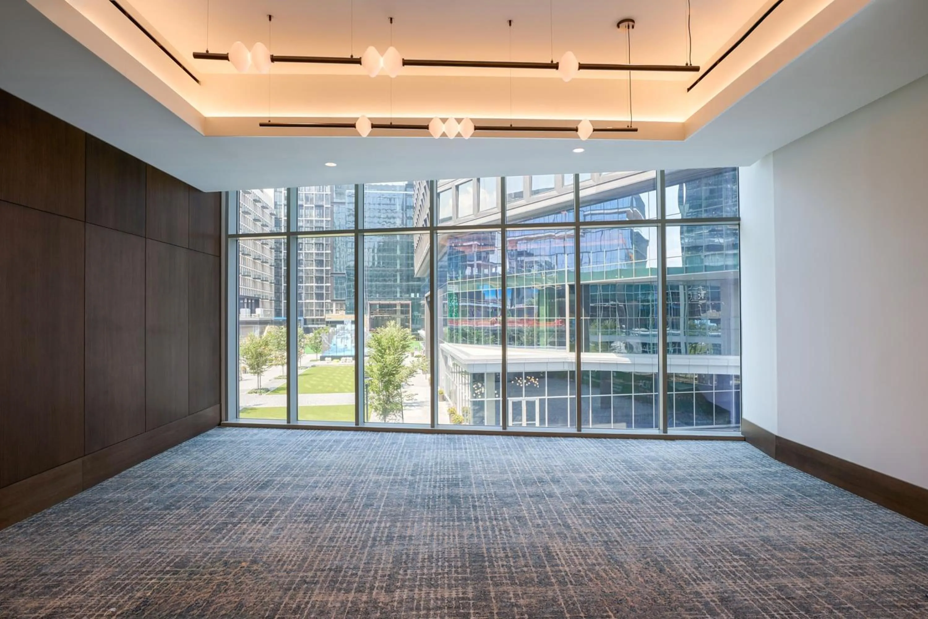 Meeting/conference room in JW Marriott Reston Station