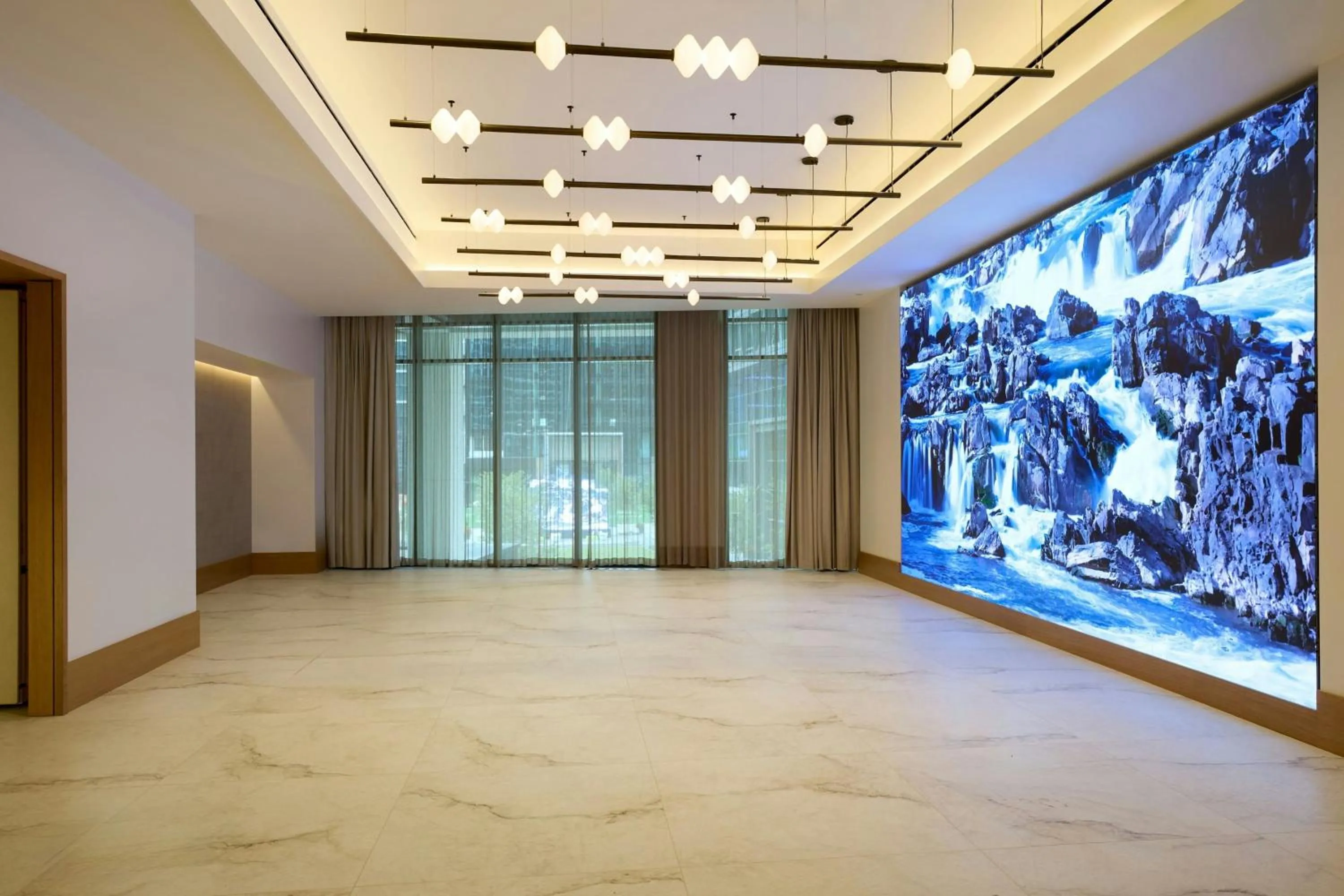 Meeting/conference room in JW Marriott Reston Station