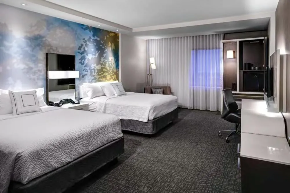 Bed in Courtyard by Marriott Carrollton