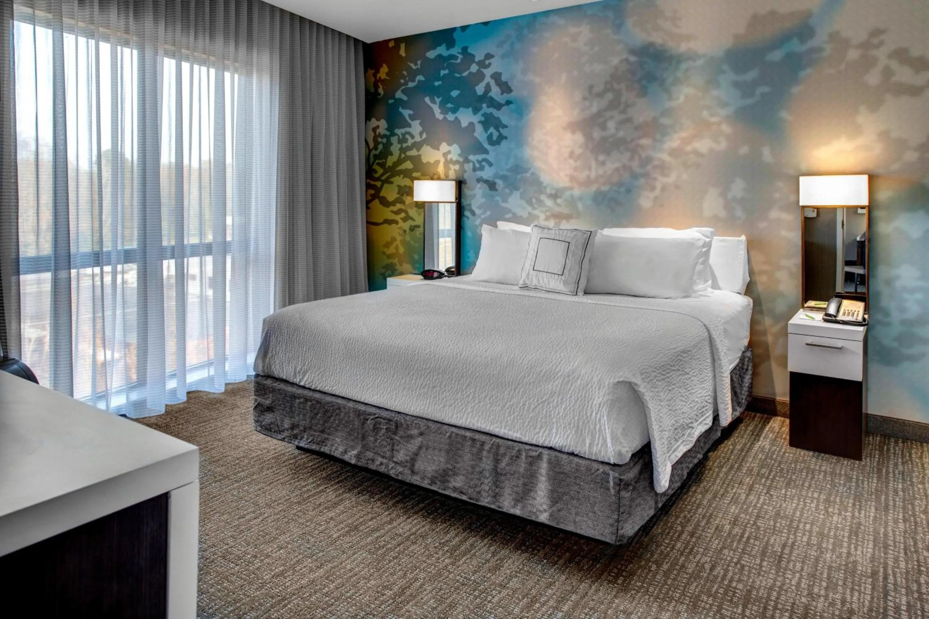 Photo of the whole room, Bed in Courtyard by Marriott Carrollton