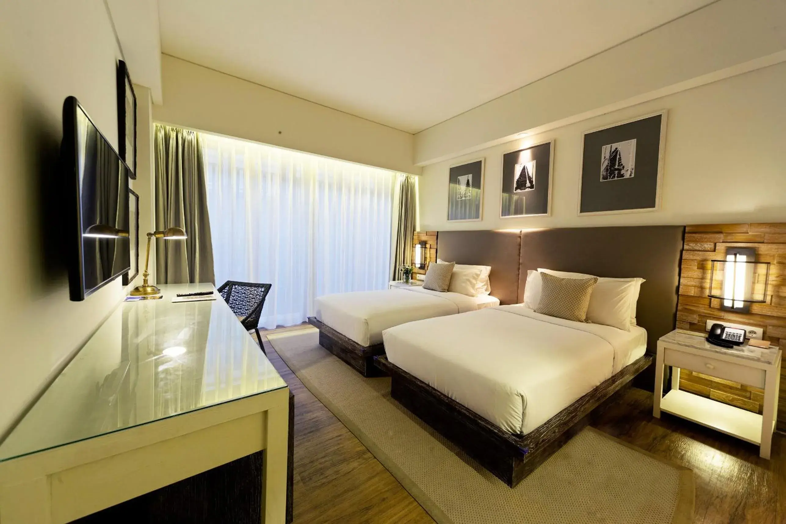 Photo of the whole room, Bed in Bali Paragon Resort Hotel Photo of the whole room, Bed in Bali Paragon Resort Hotel