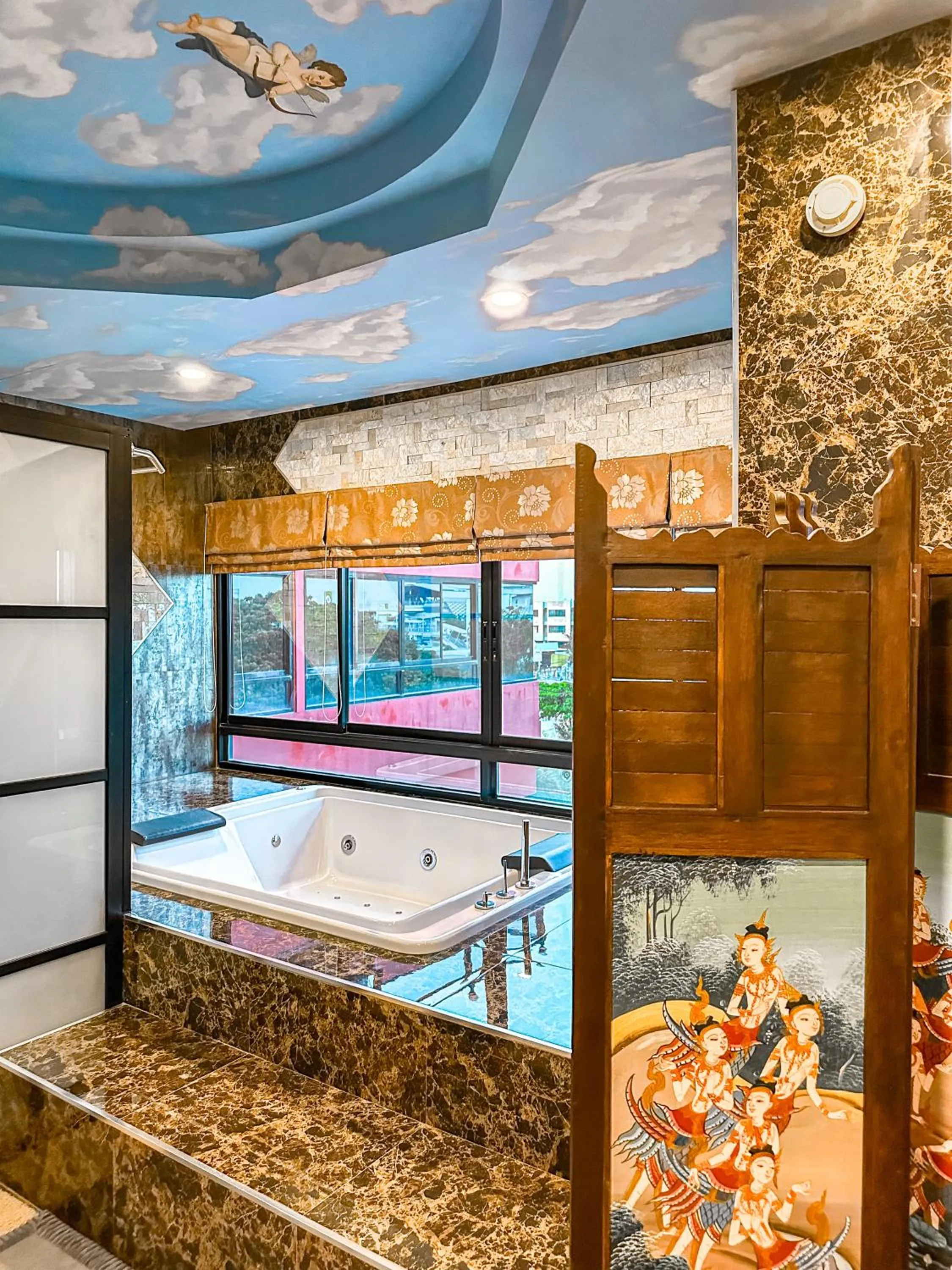 Thongtara House Boutique Srinakarin