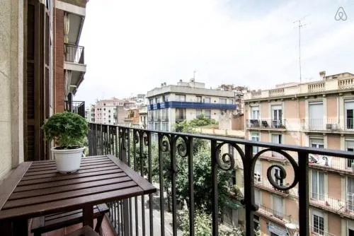 Housalia Ondina Suites Sagrada Familia