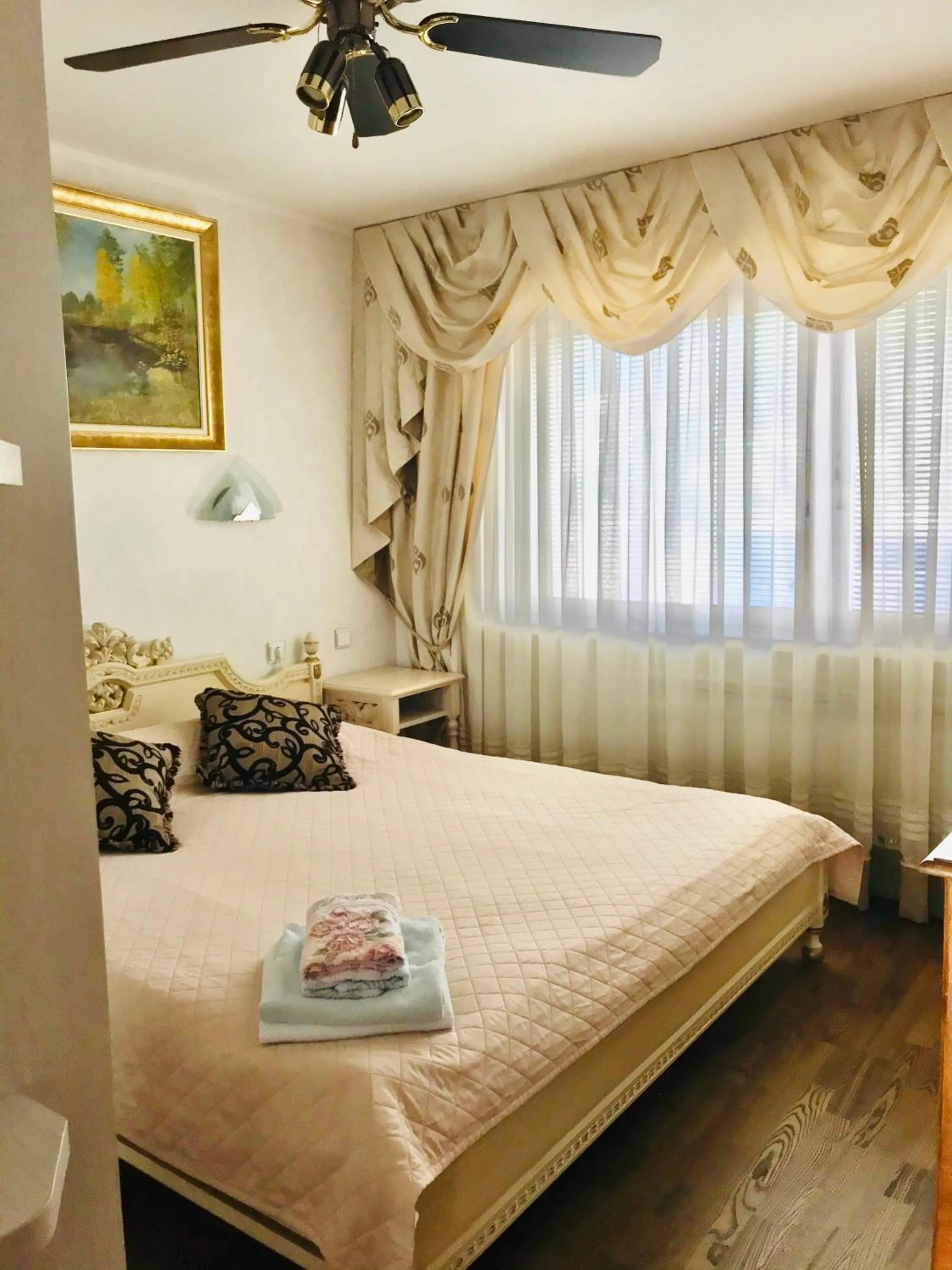 Two-Bedroom Apartment in Avelana Apartment