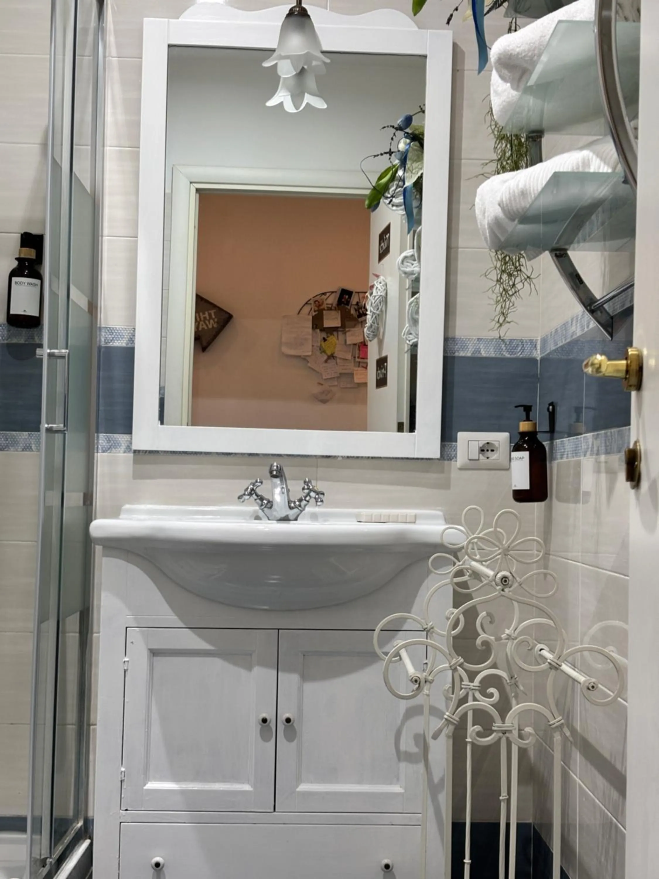Bathroom in Mami Guest House Rome Vatican St Peters