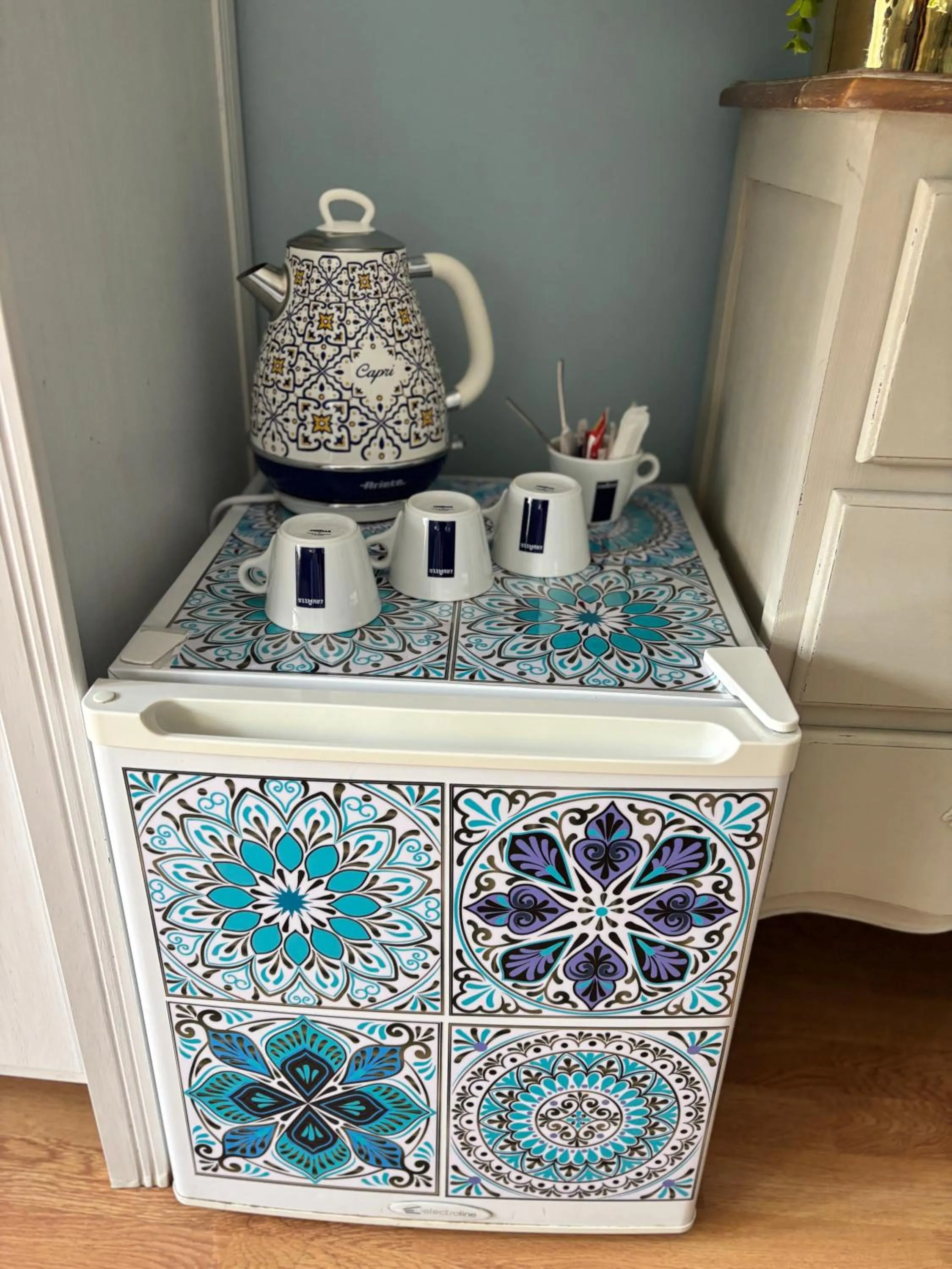 Coffee/tea facilities in Mami Guest House Rome Vatican St Peters