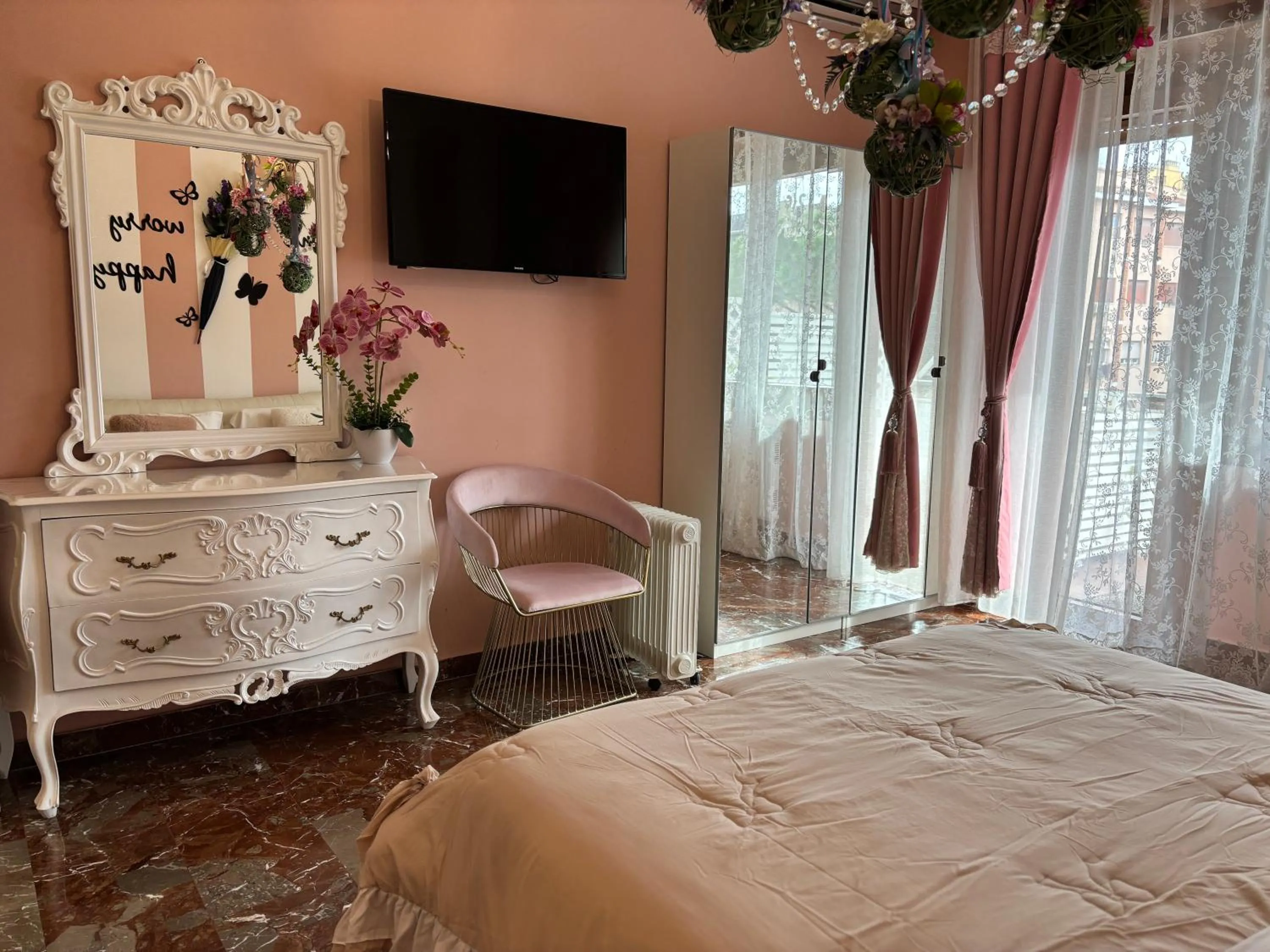 Bed in Mami Guest House Rome Vatican St Peters