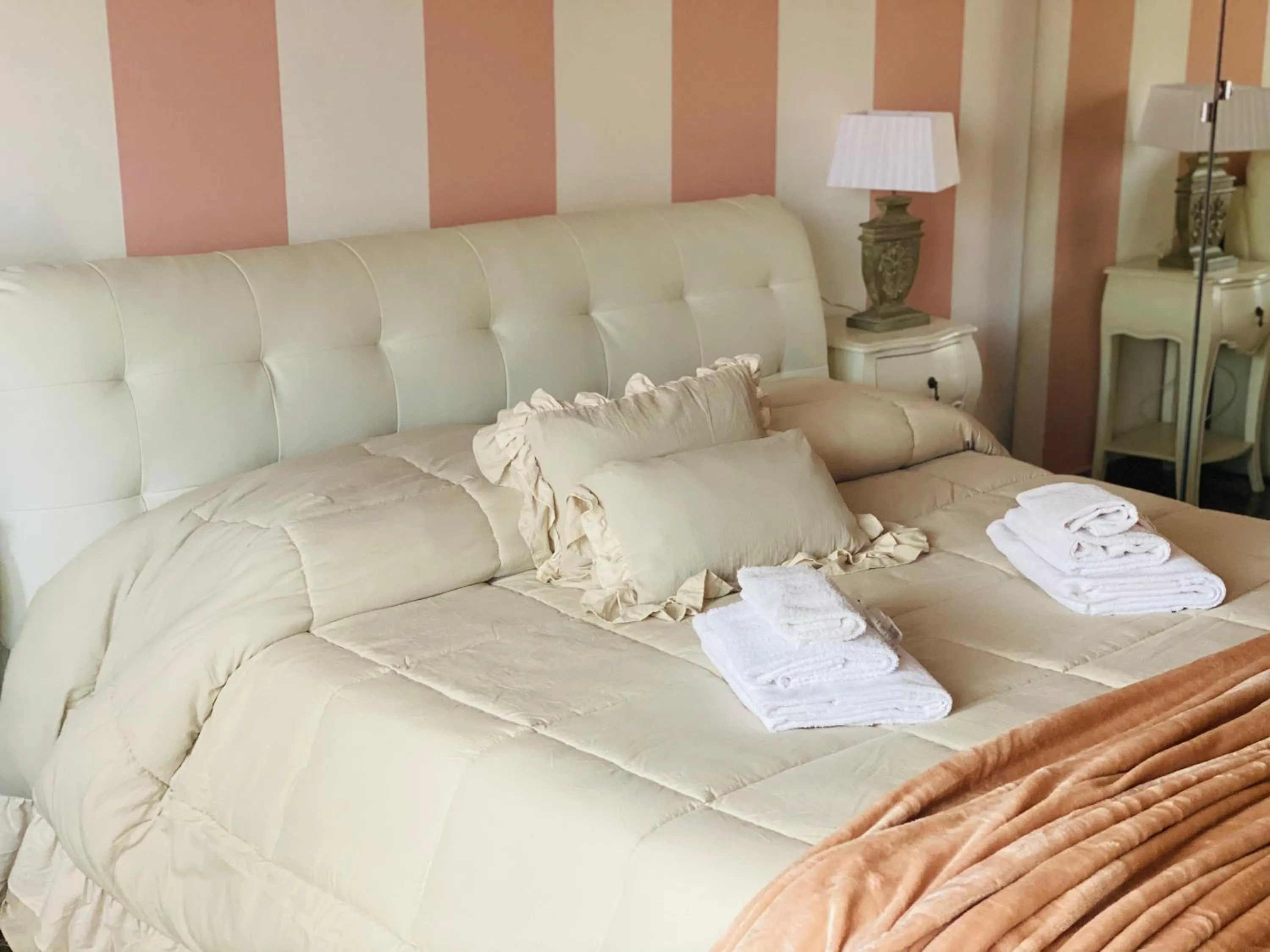 Bed in Mami Guest House Rome Vatican St Peters