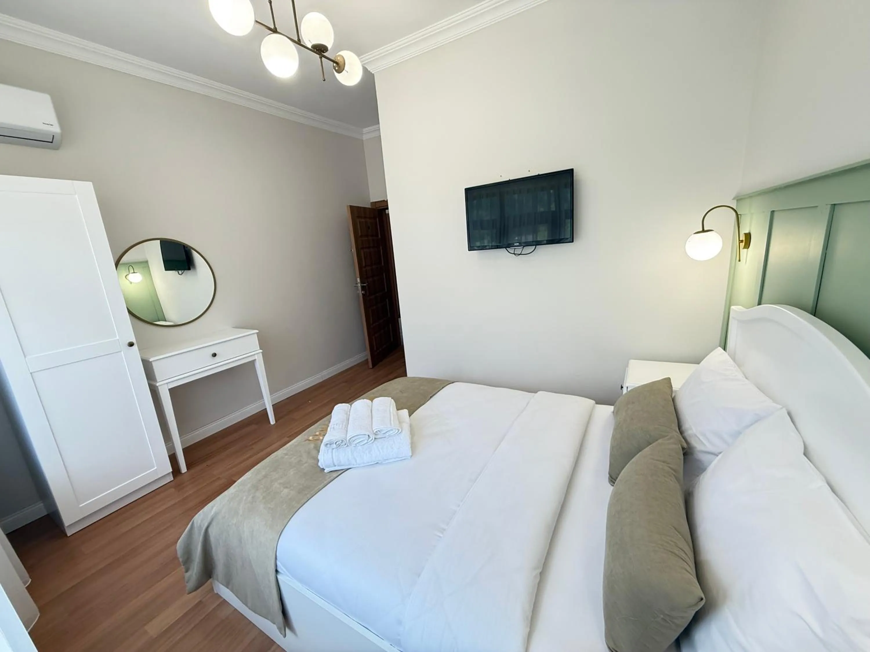 Double Room with Balcony in Mavro Uzungöl