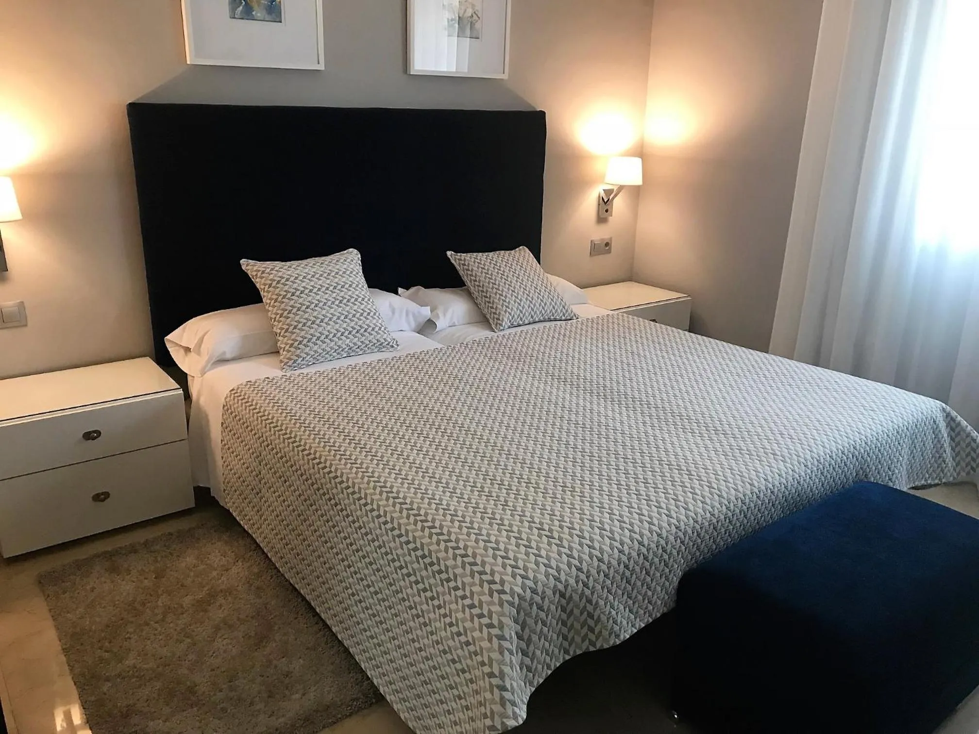 Bedroom, Bed in Coral Beach Aparthotel