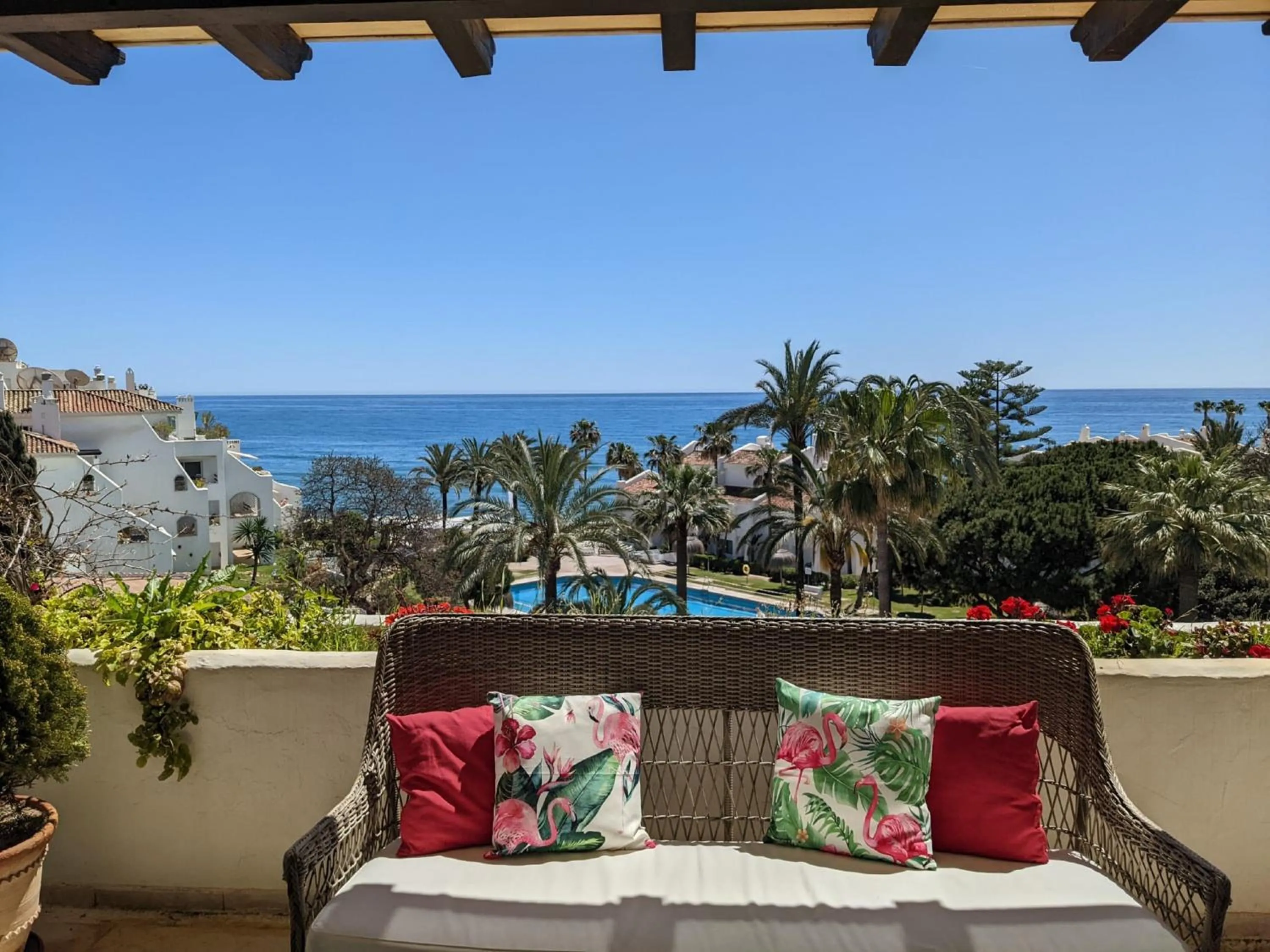 Balcony/Terrace in Coral Beach Aparthotel