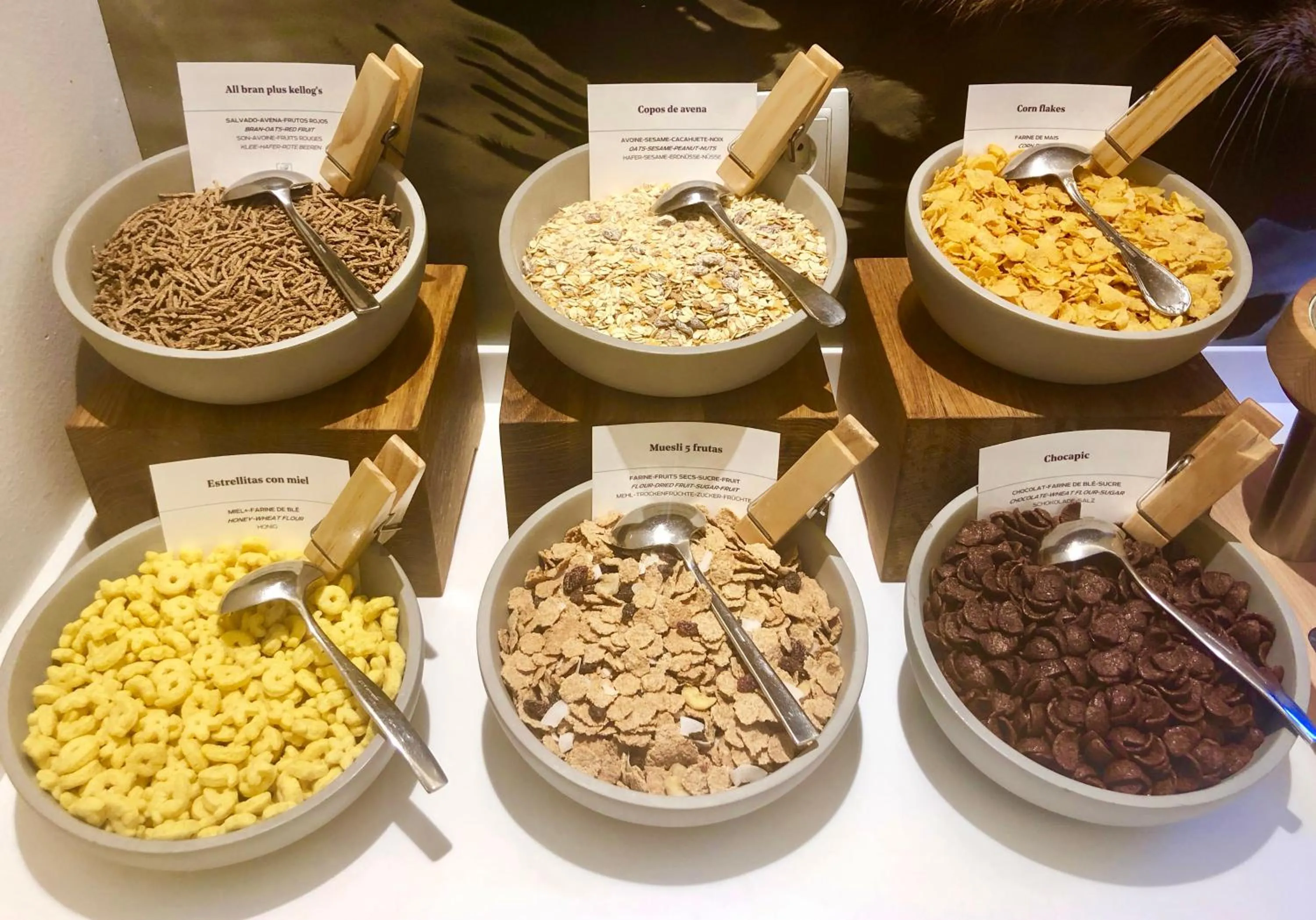 Buffet breakfast in Coral Beach Aparthotel