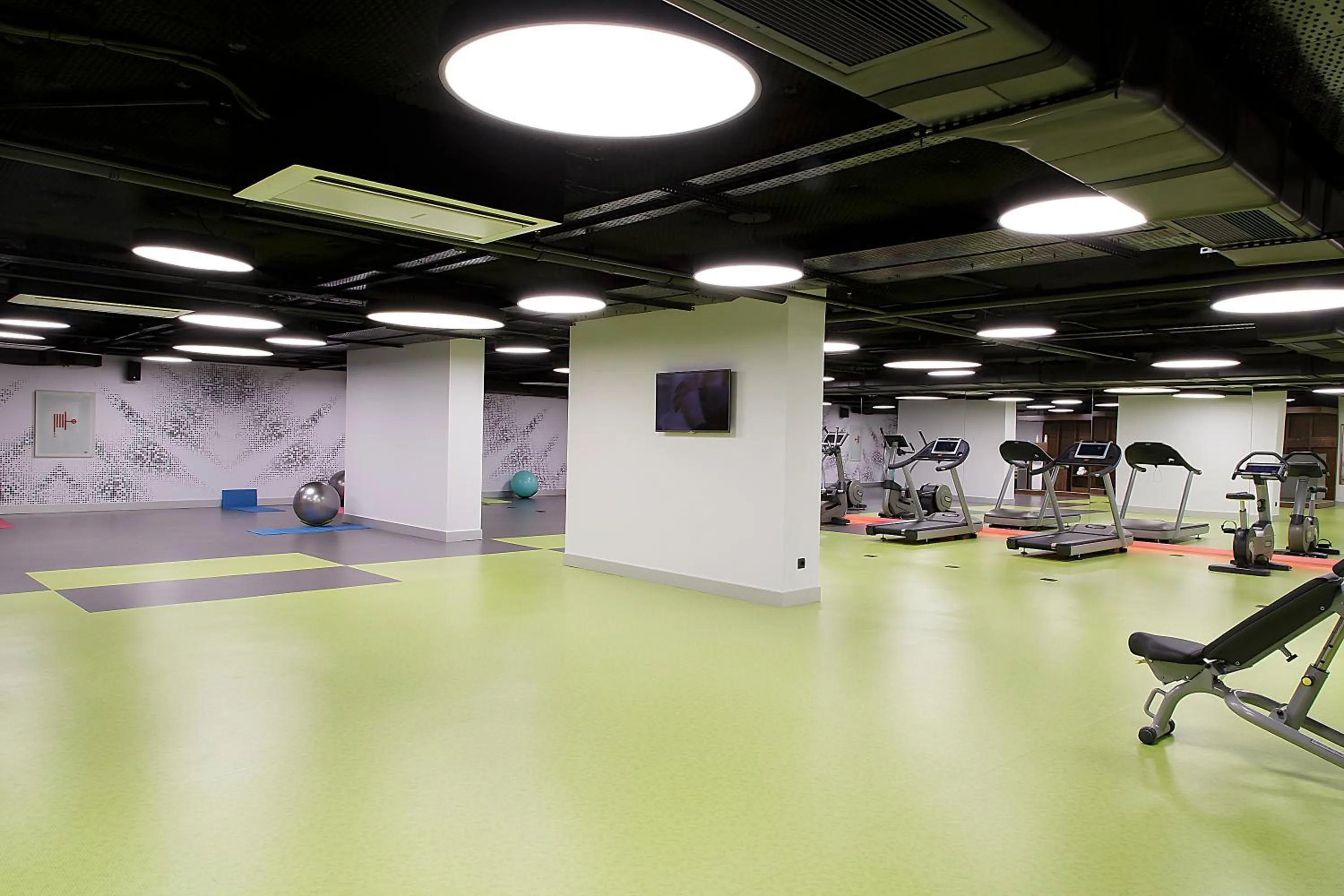 Fitness centre/facilities in Bof Hotels Business