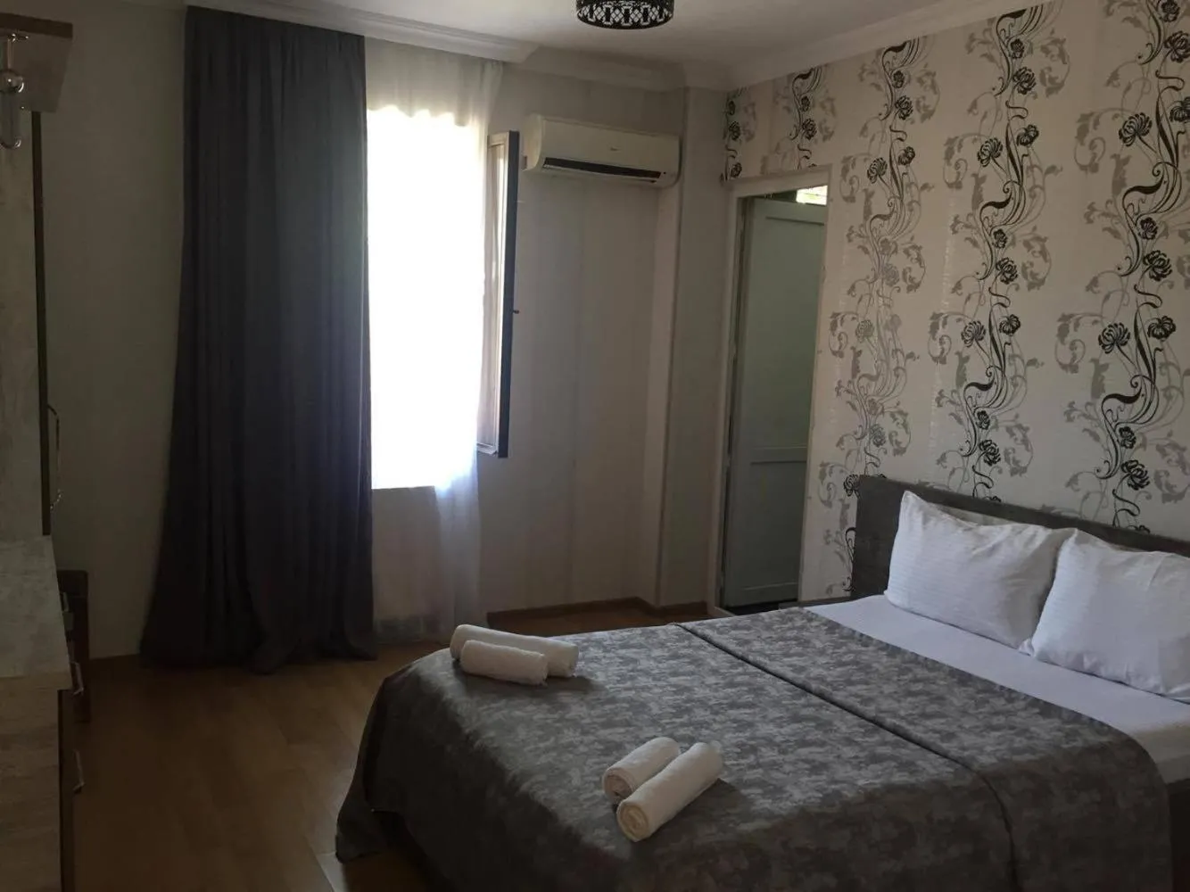 Double Room with Mountain View in Hotel Kavkasioni