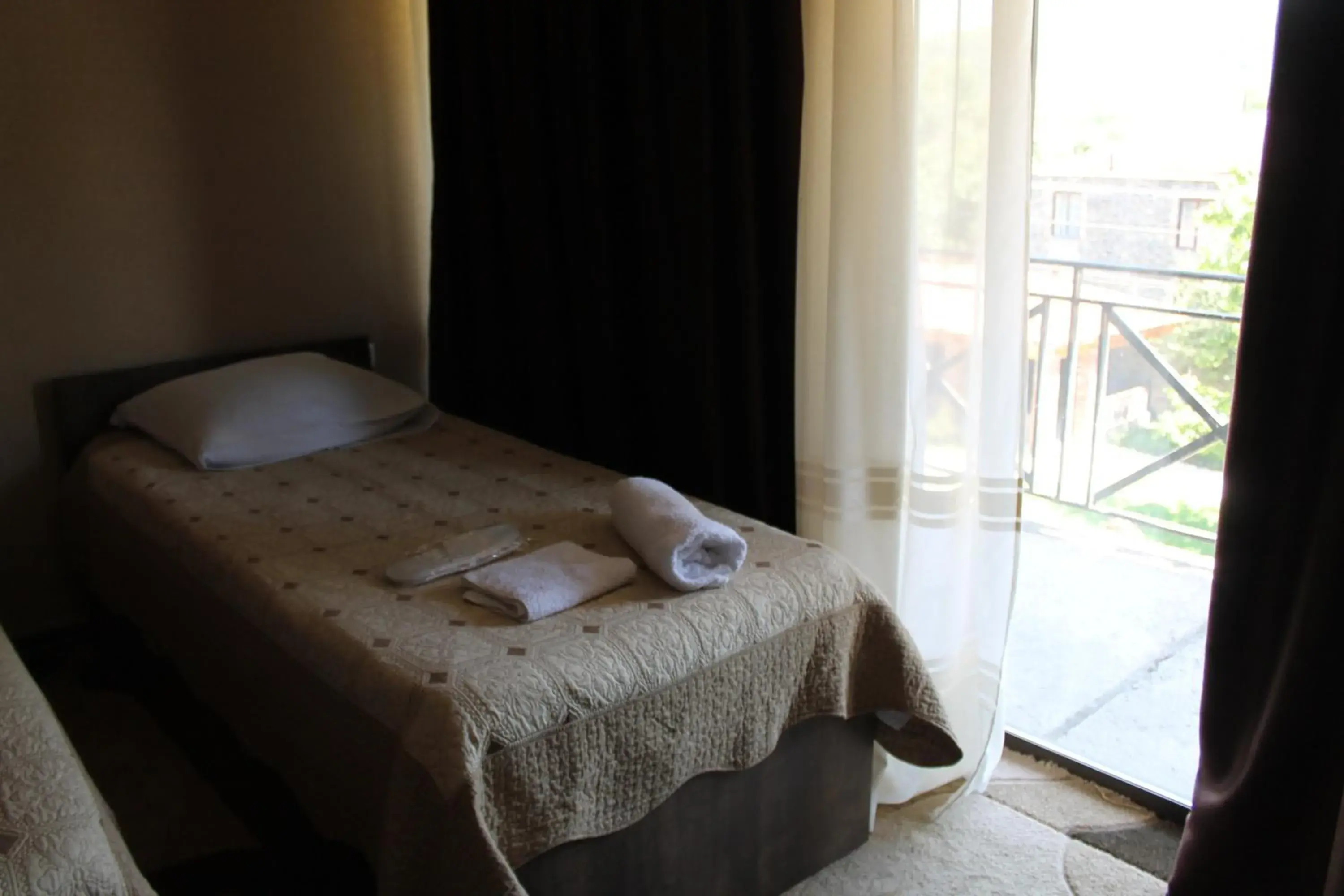 Family Room with Balcony in Hotel Kavkasioni Family Room with Balcony in Hotel Kavkasioni