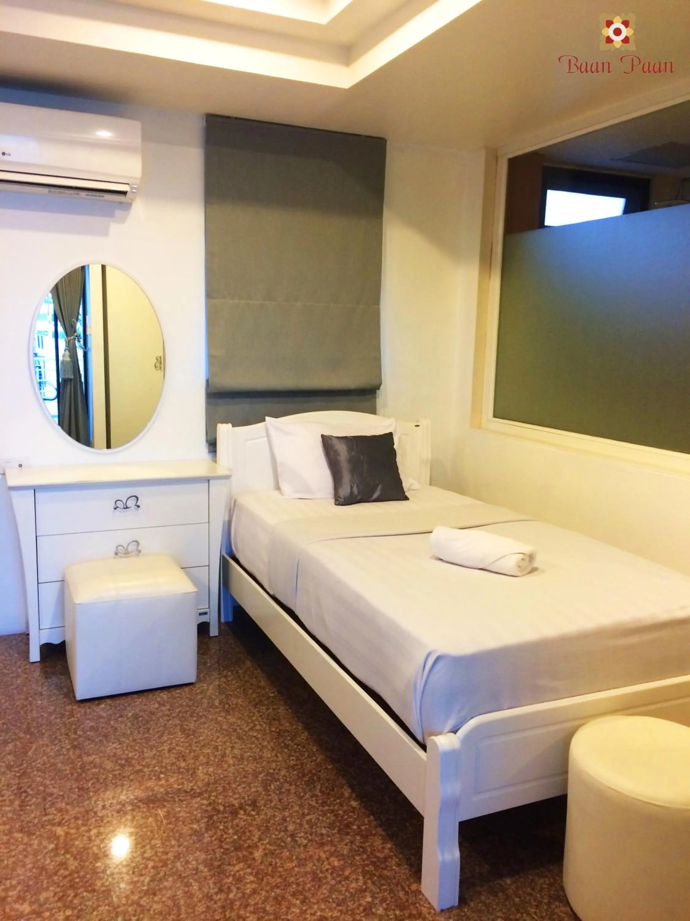 Bed in Baan Paan Hua Hin