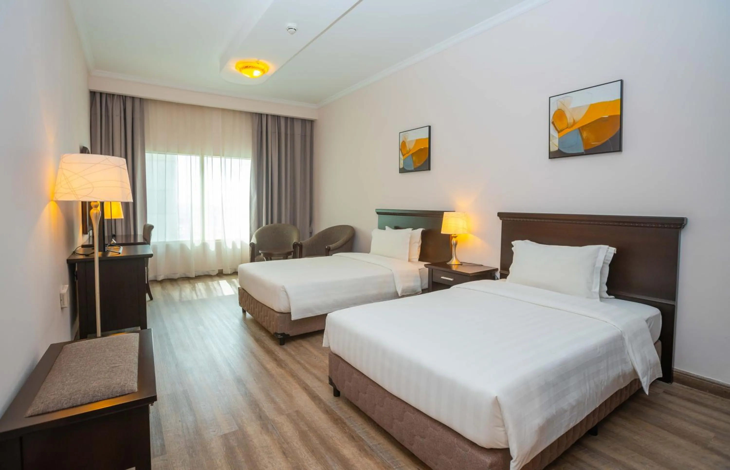 Bedroom, Bed in Ezdan Residence