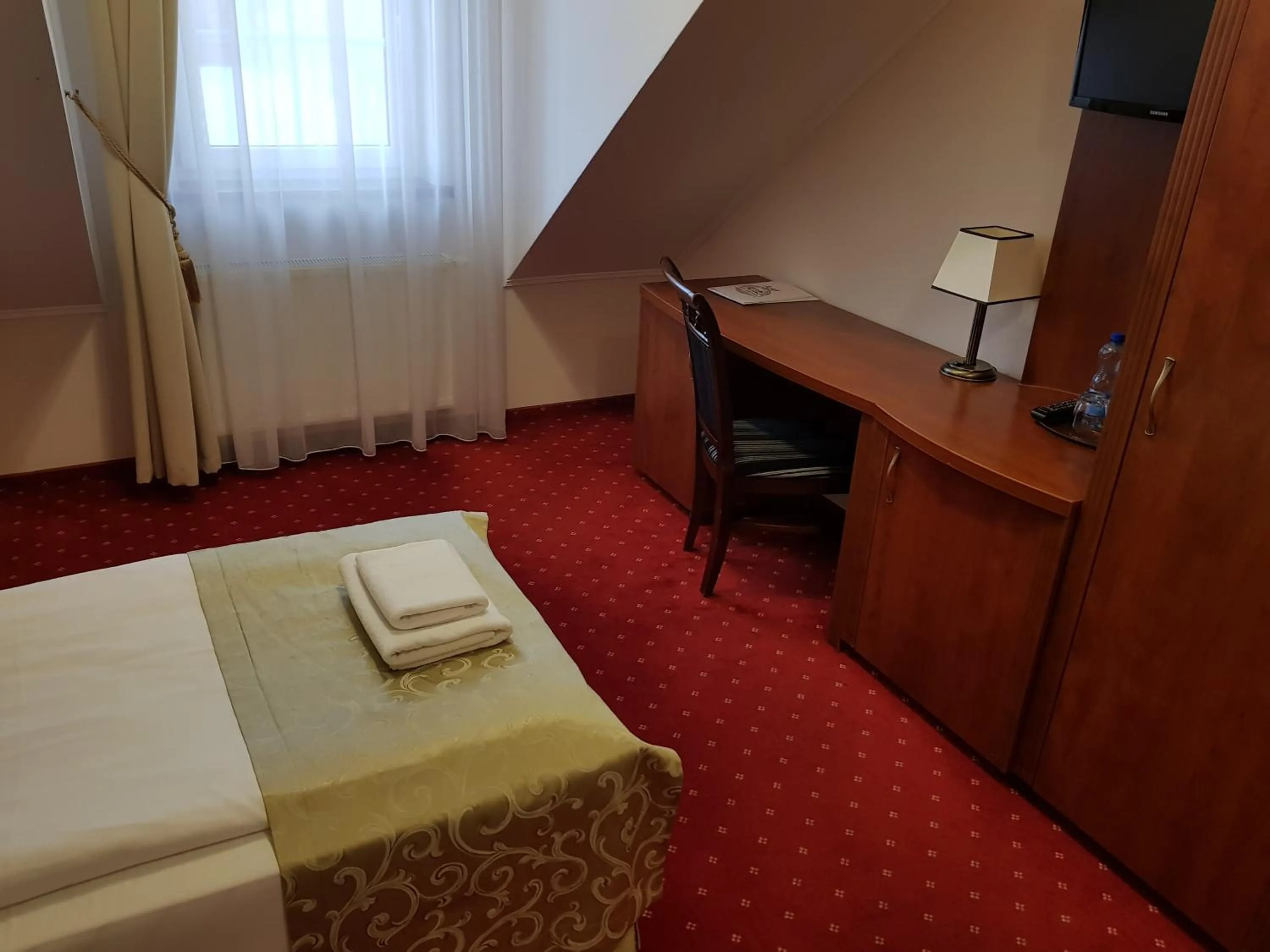 Photo of the whole room, Bed in Hotel Stara Gorzelnia