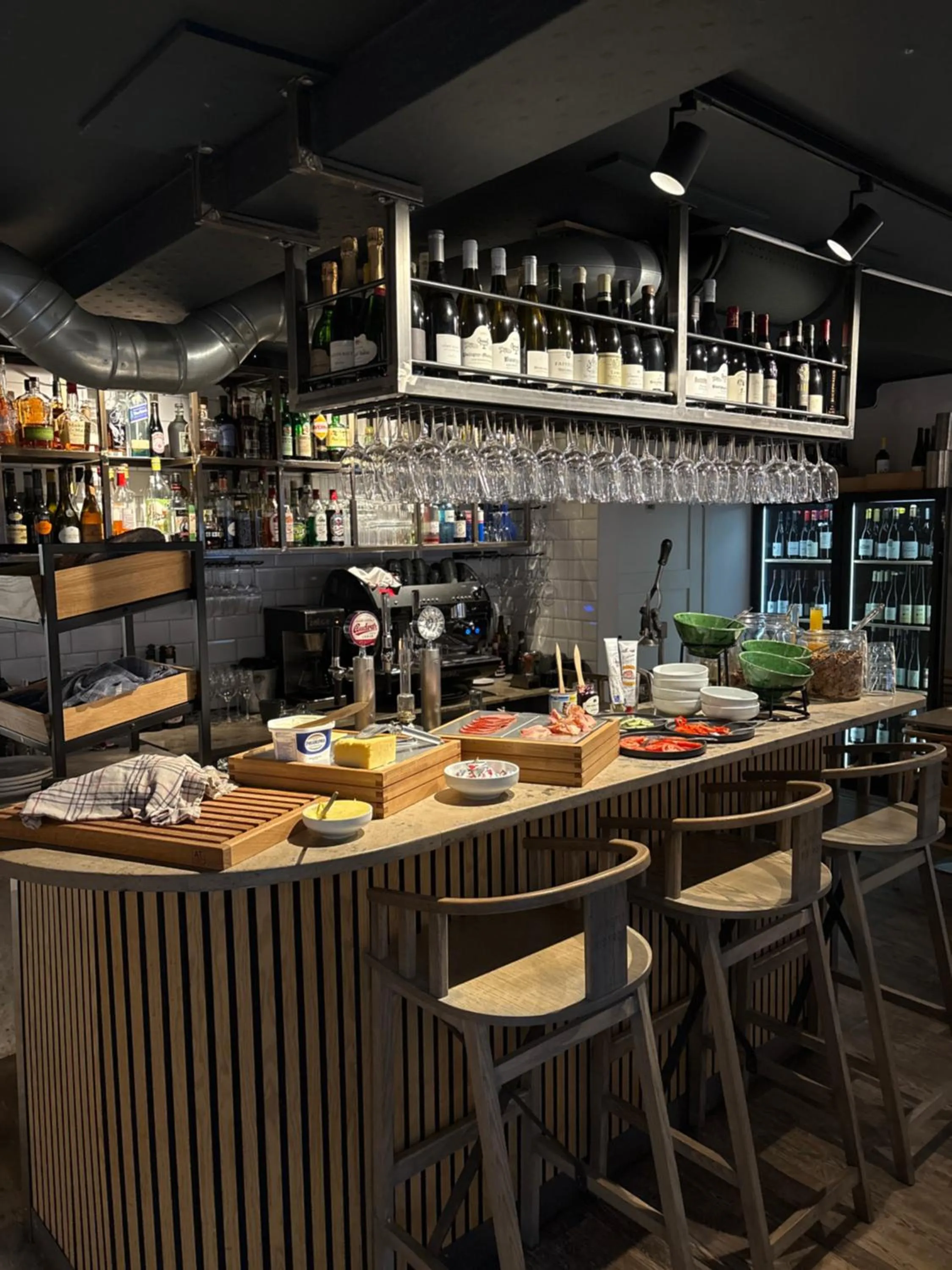 Breakfast in Cameo Boutique Hotell