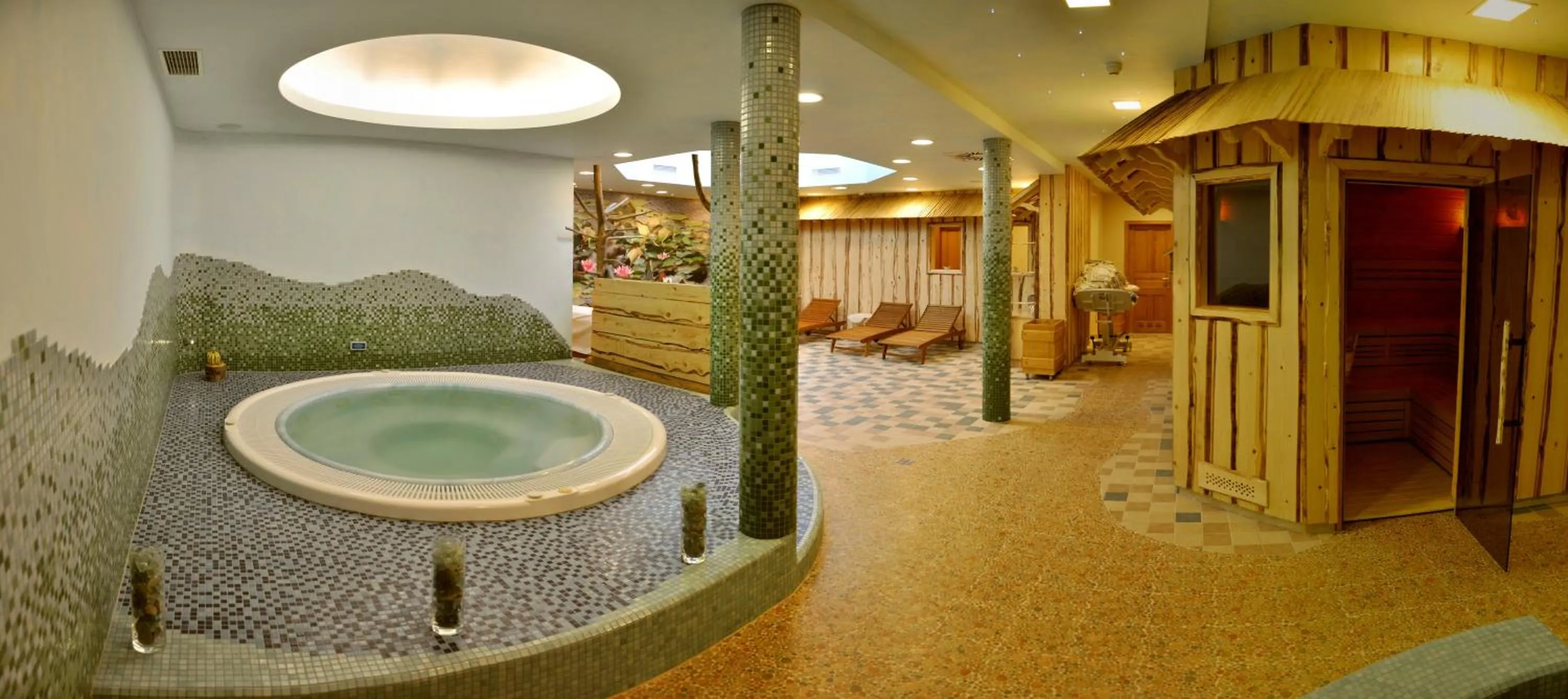 Hot Tub in Apartmaji Sitar