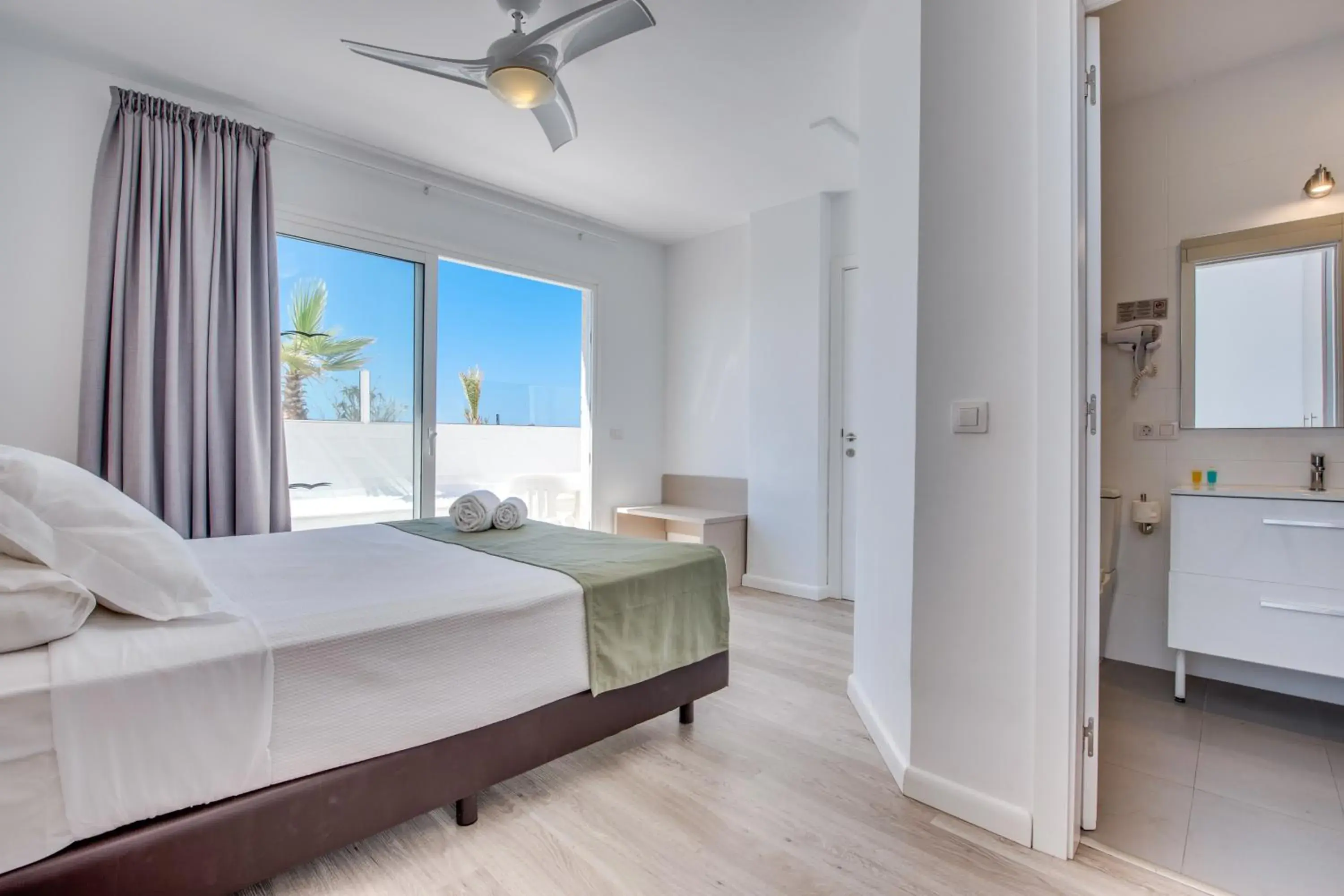 Bathroom, Bed in Vigilia Park Bathroom, Bed in Vigilia Park