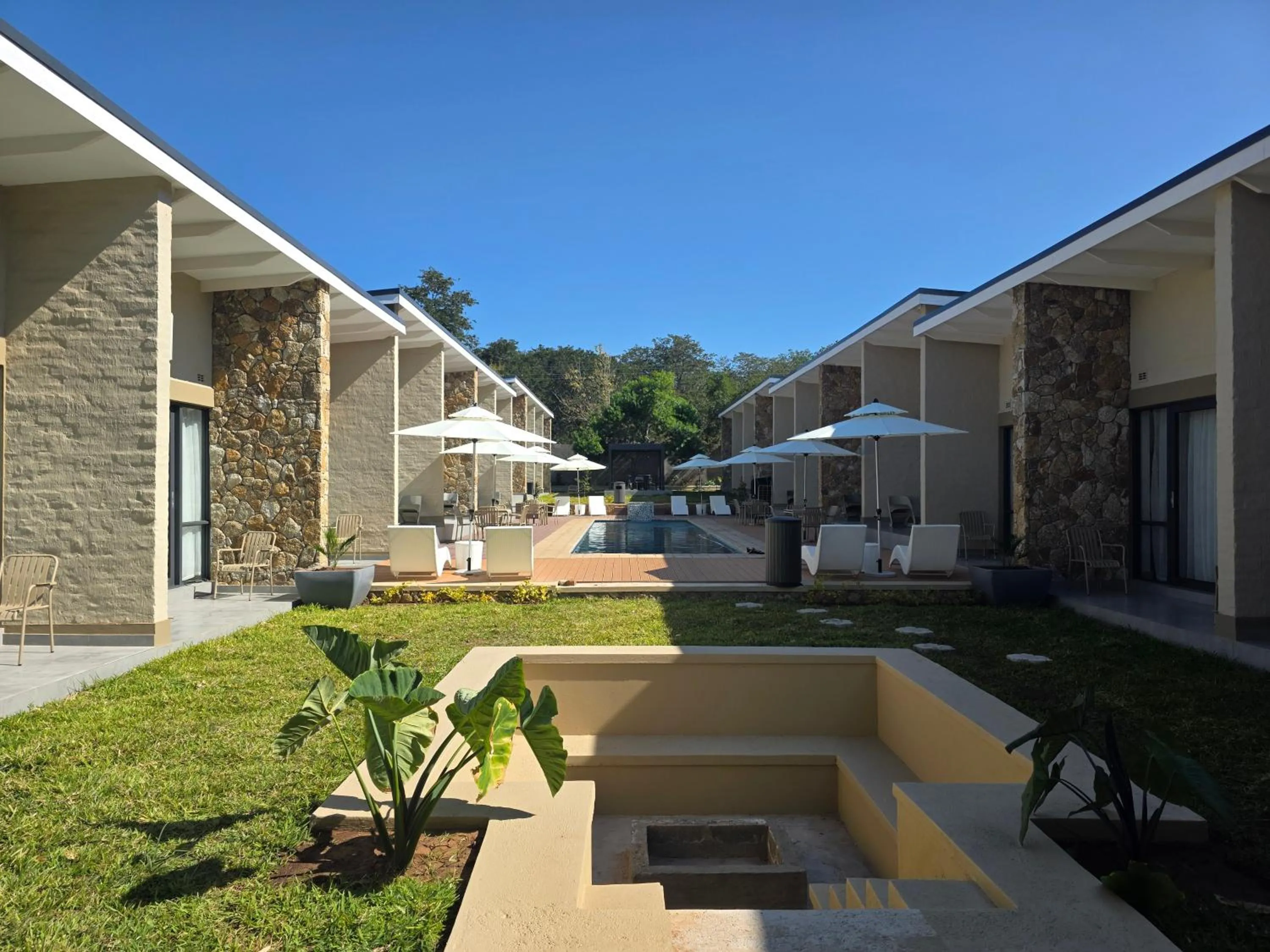 Property building in Savanna68 Hotel