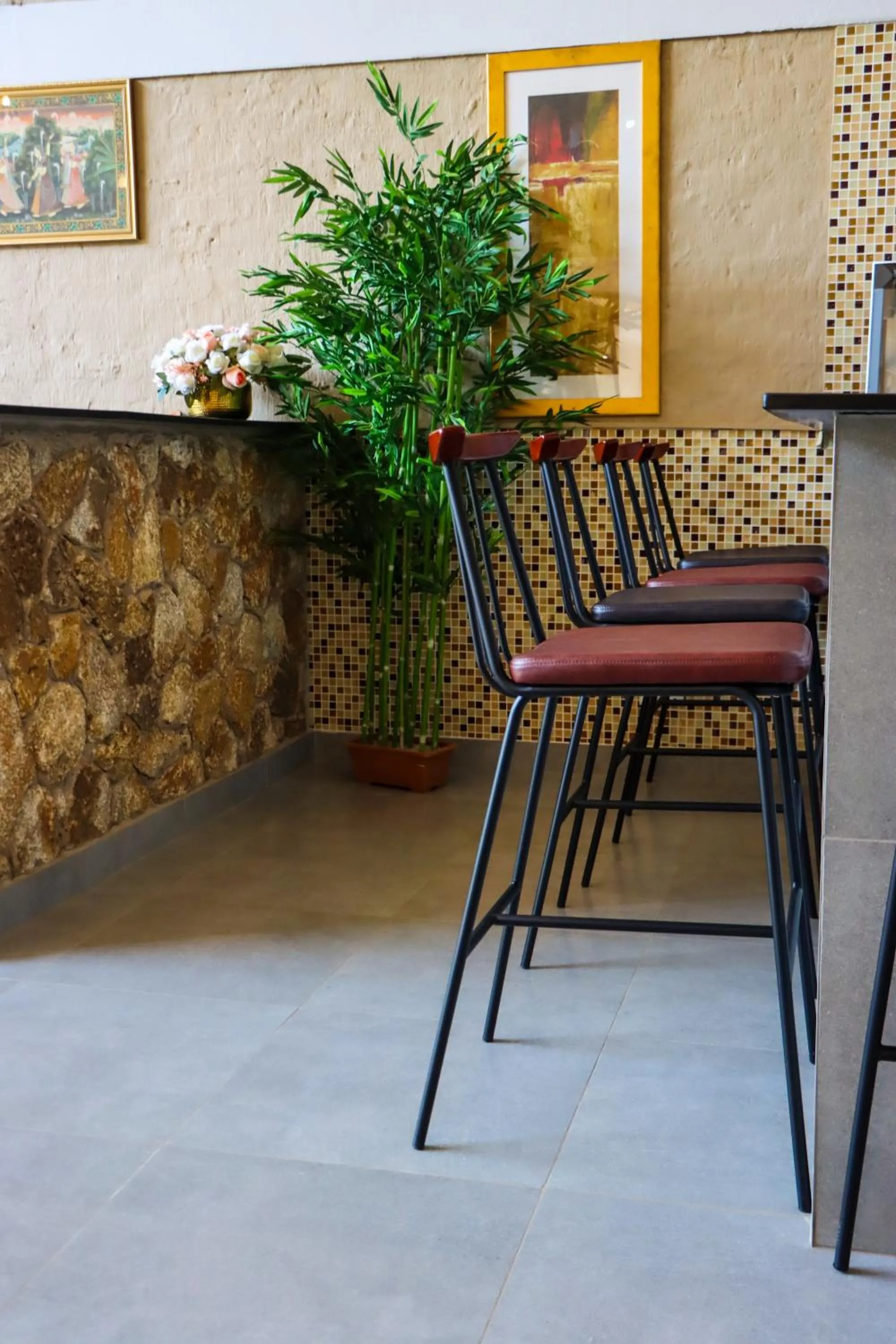 Lounge or bar in Savanna68 Hotel
