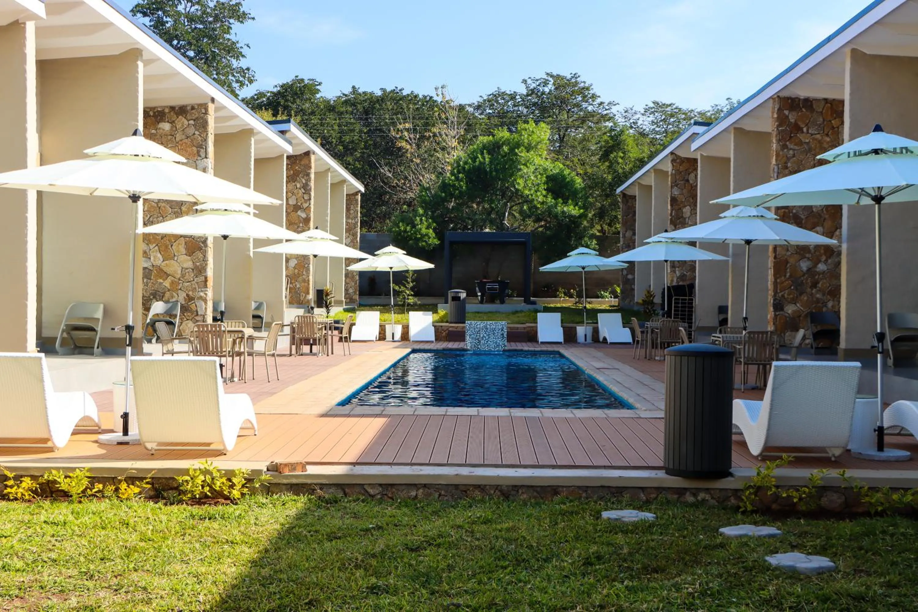 Property building in Savanna68 Hotel