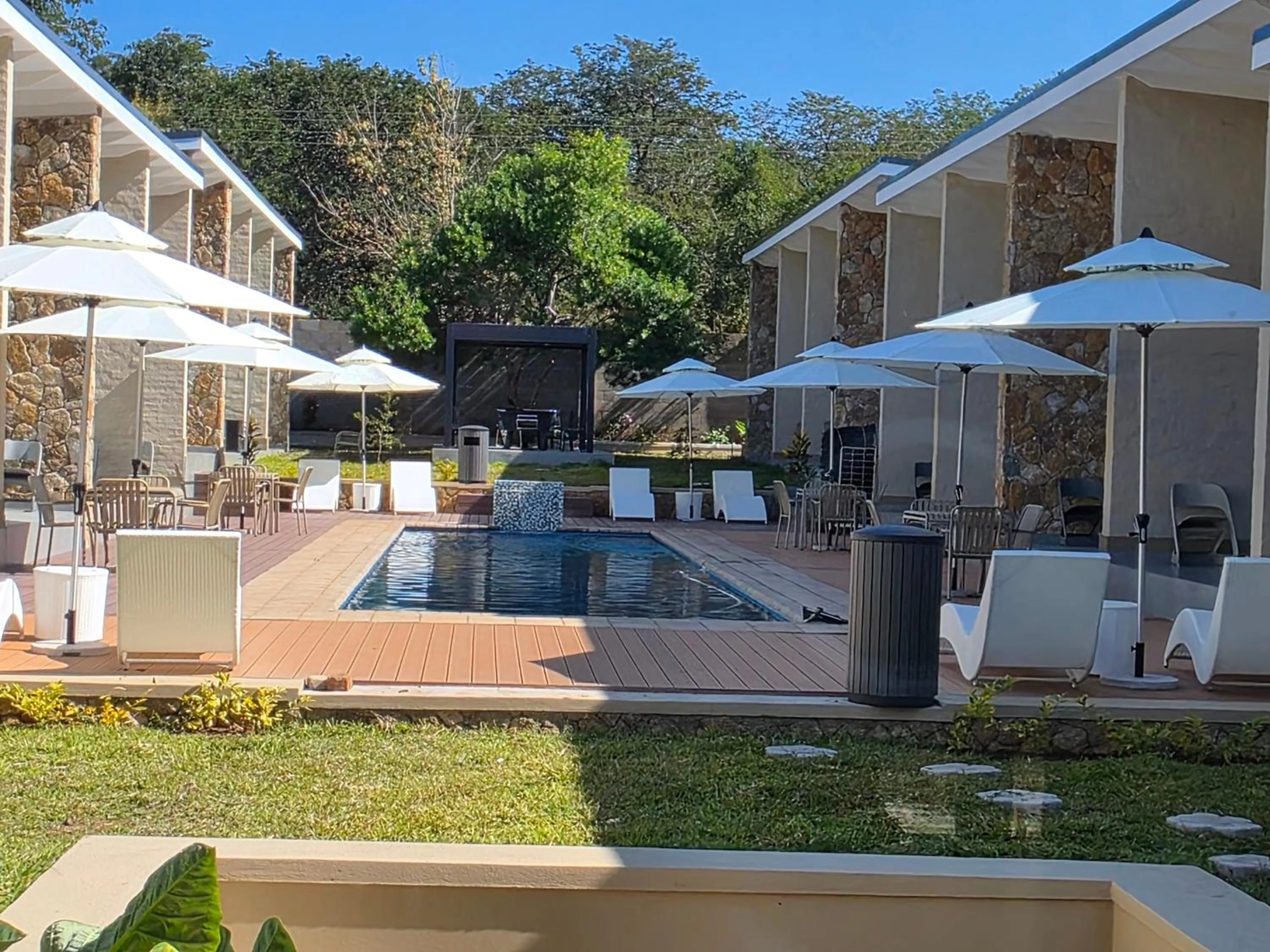 Property building in Savanna68 Hotel