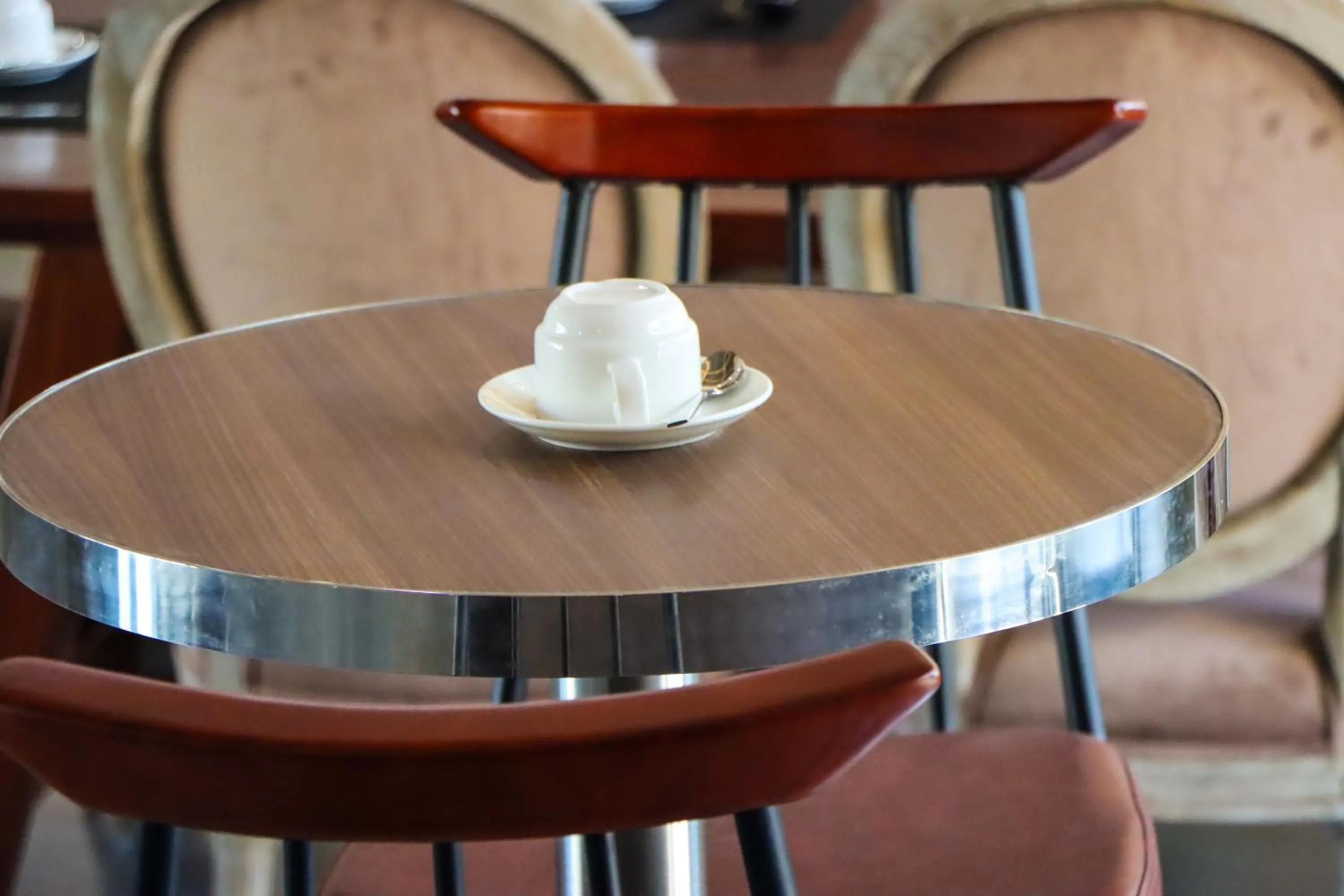 Restaurant/places to eat in Savanna68 Hotel