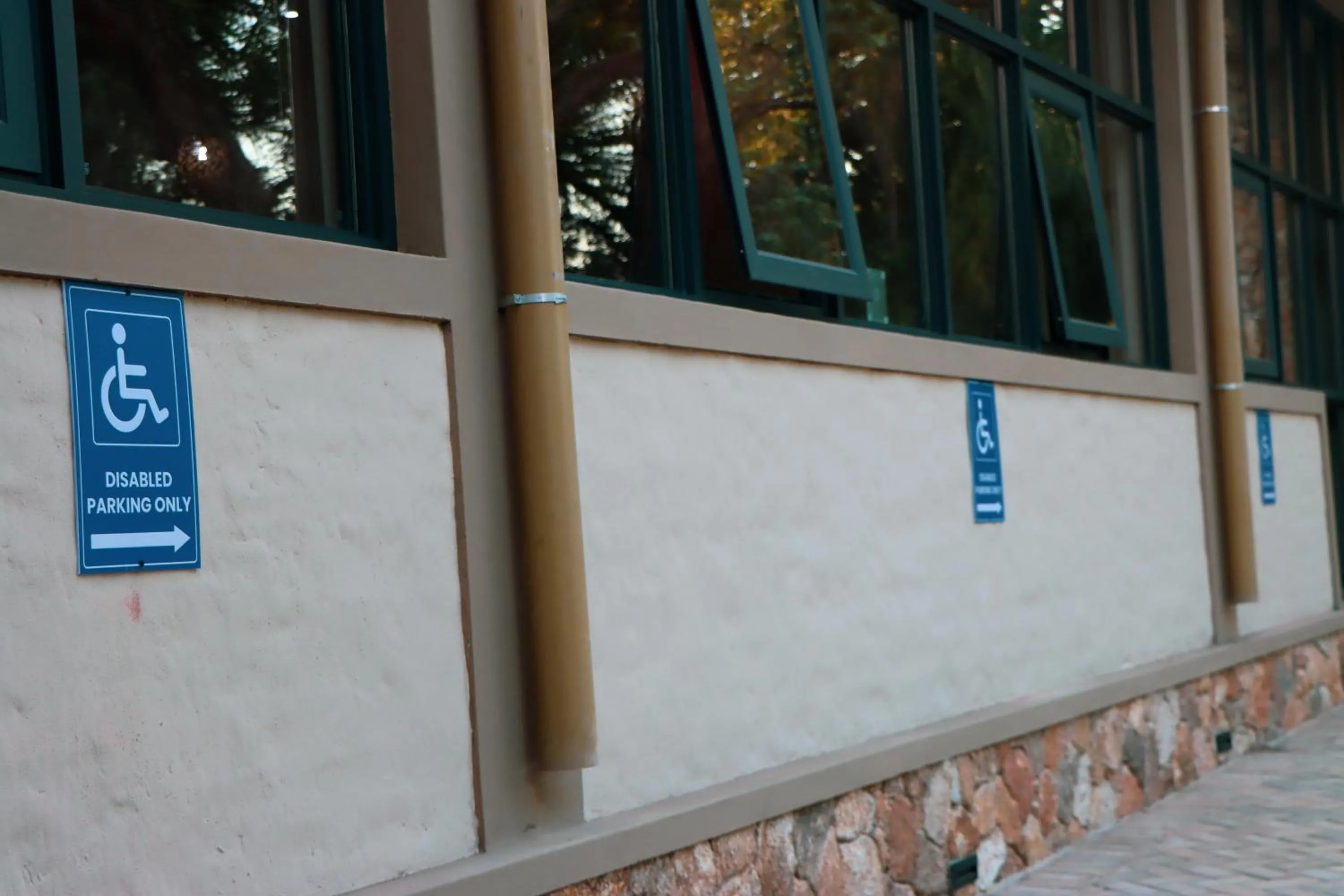 Facility for disabled guests in Savanna68 Hotel