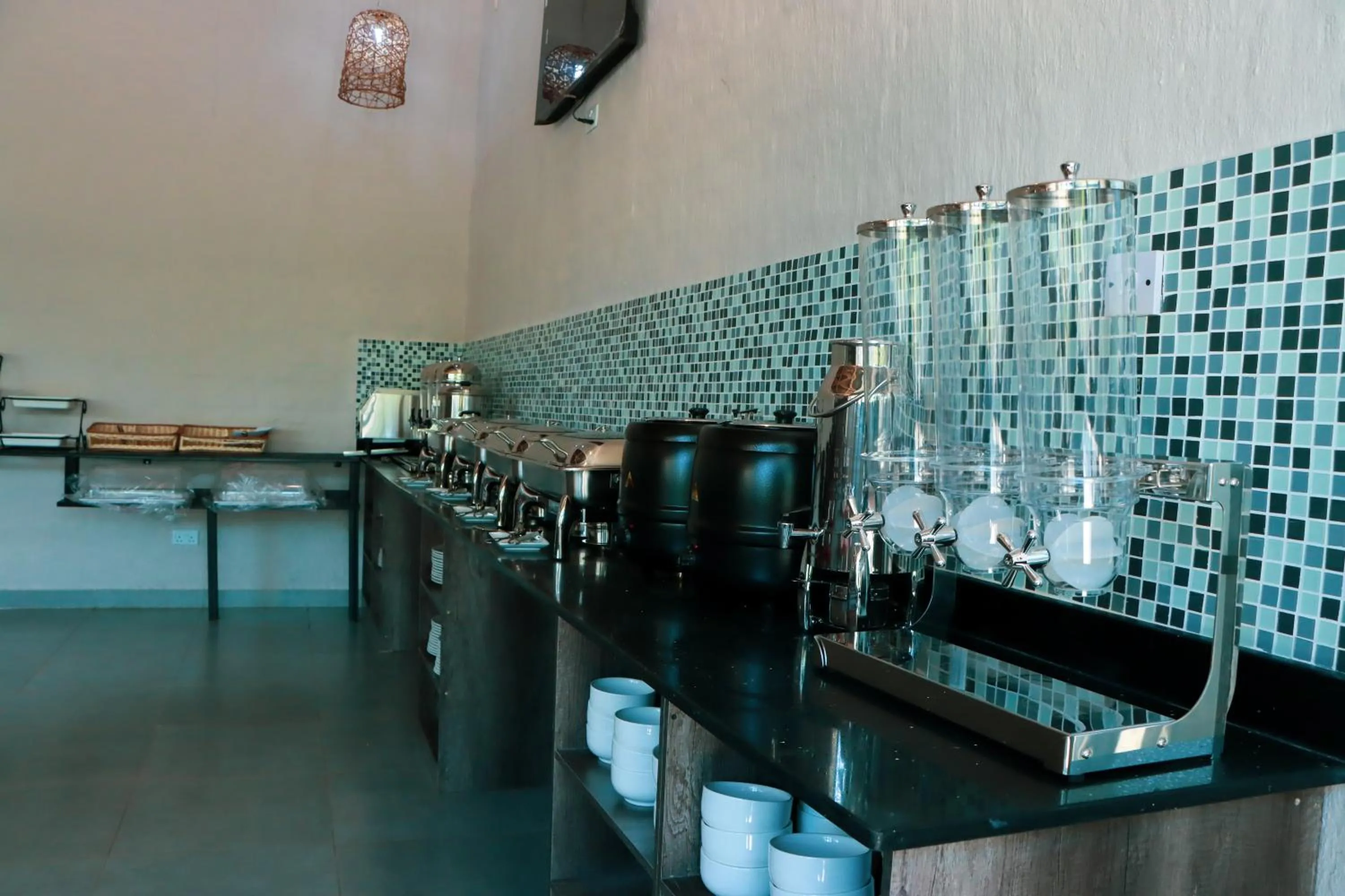 Coffee/tea facilities in Savanna68 Hotel