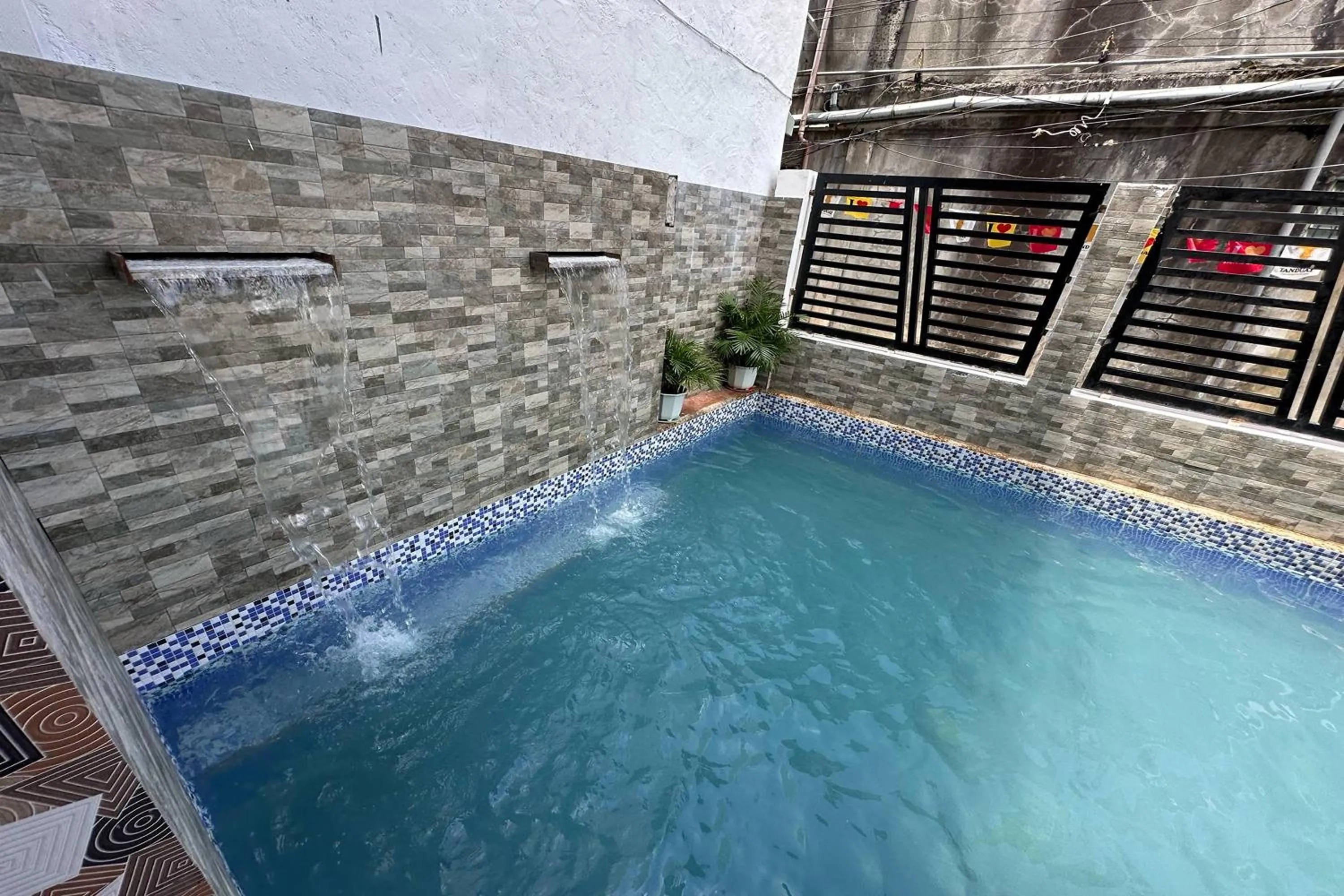 Swimming pool in White-Beach Hideaway Resort Puerto Galera