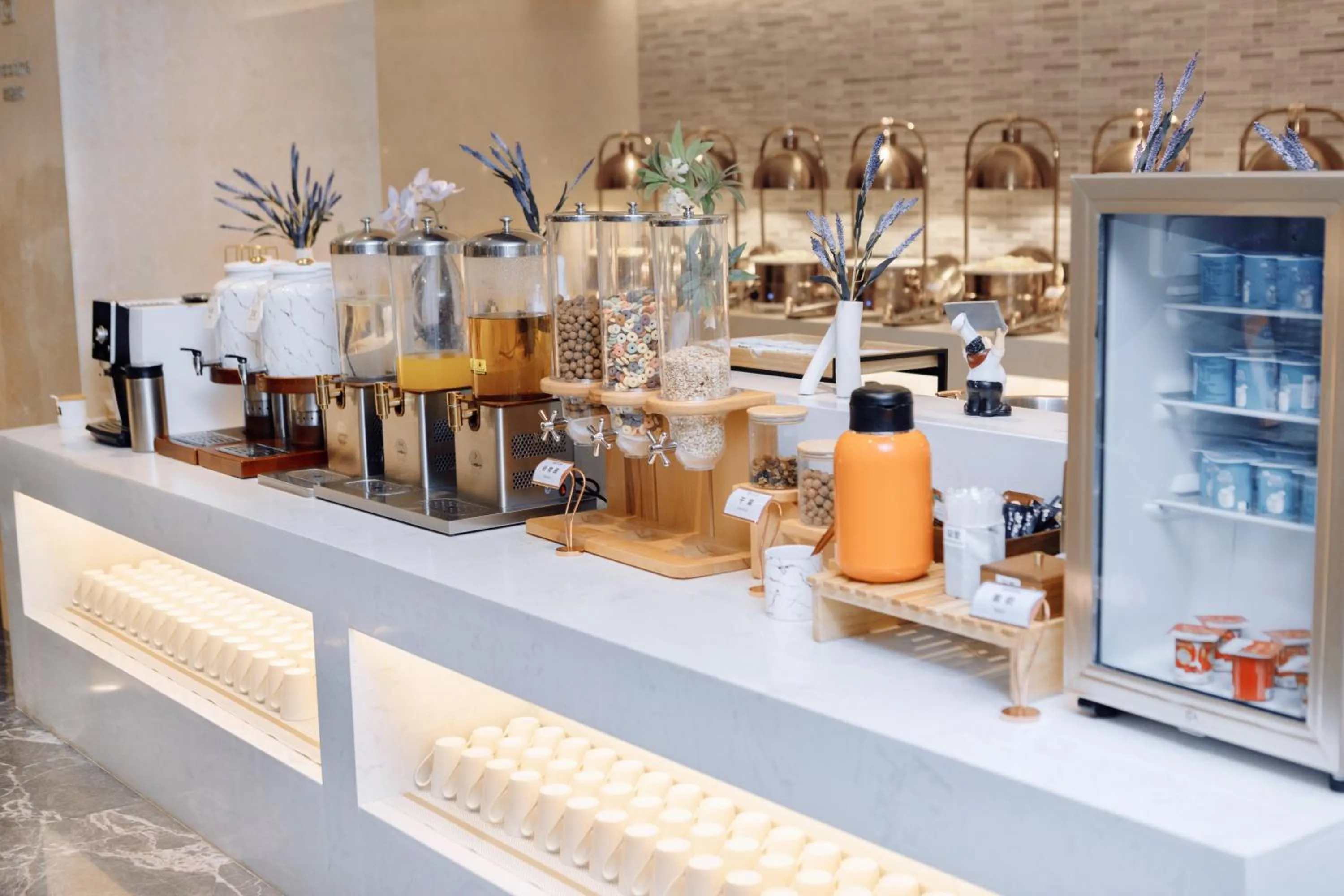 Restaurant/places to eat in Lavande Hotel Dongguan Dongkeng