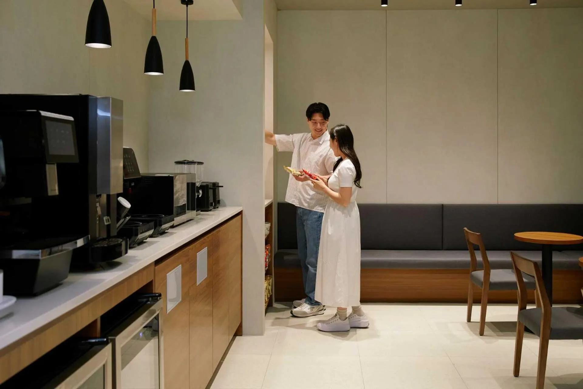 Kitchen or kitchenette in Moor Hotel Mokpo By Anook
