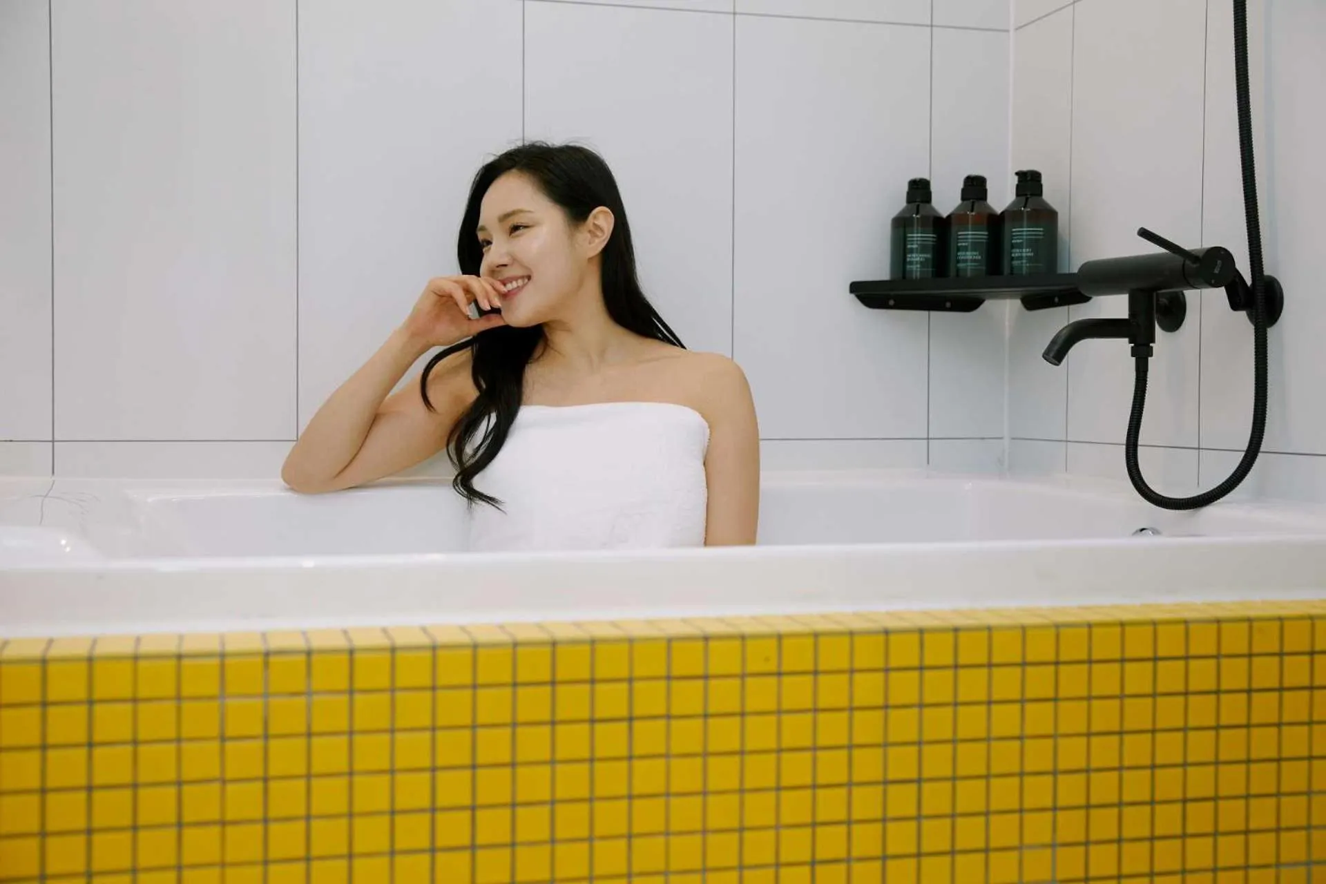 Hot Tub in Moor Hotel Mokpo By Anook