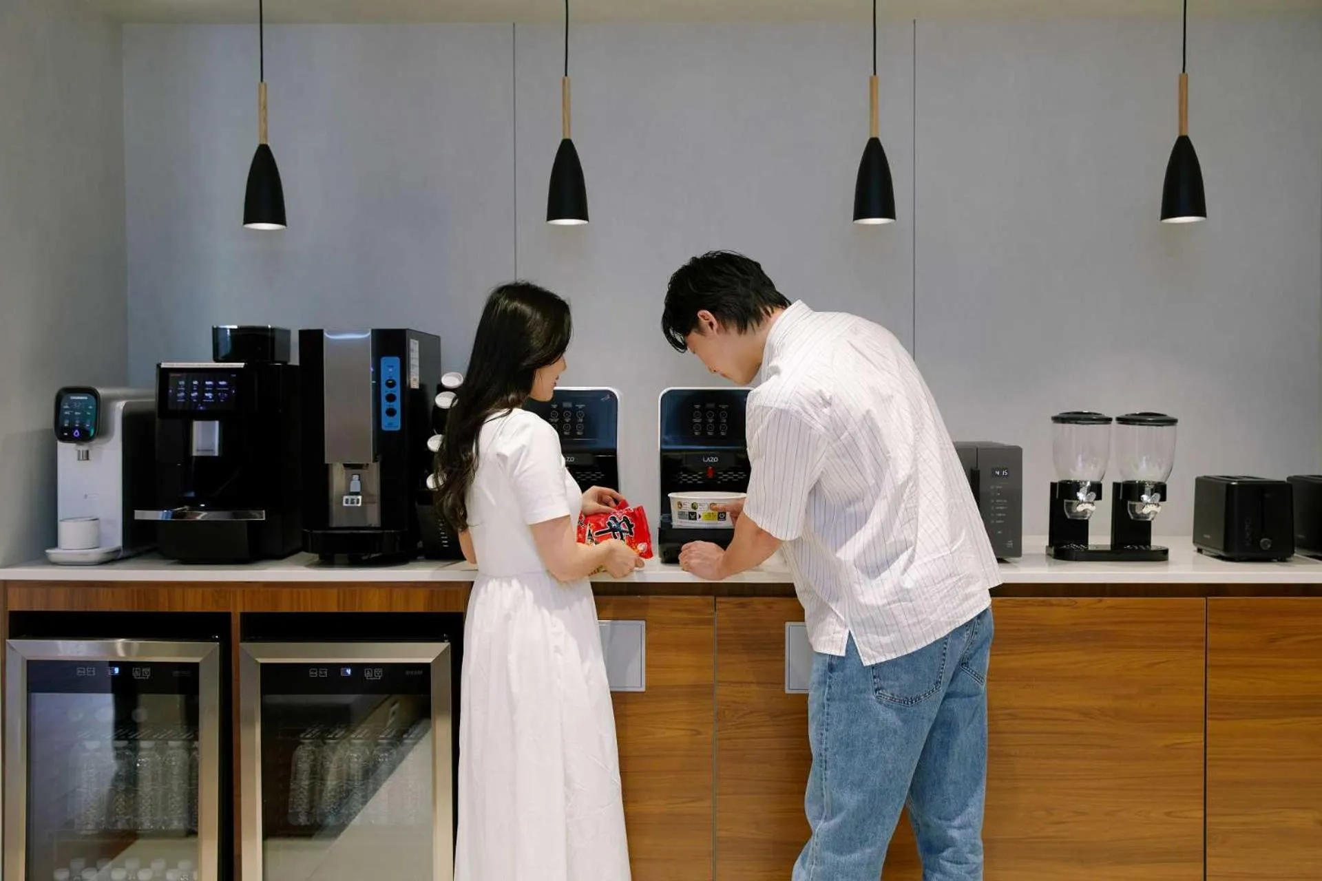 minibar in Moor Hotel Mokpo By Anook