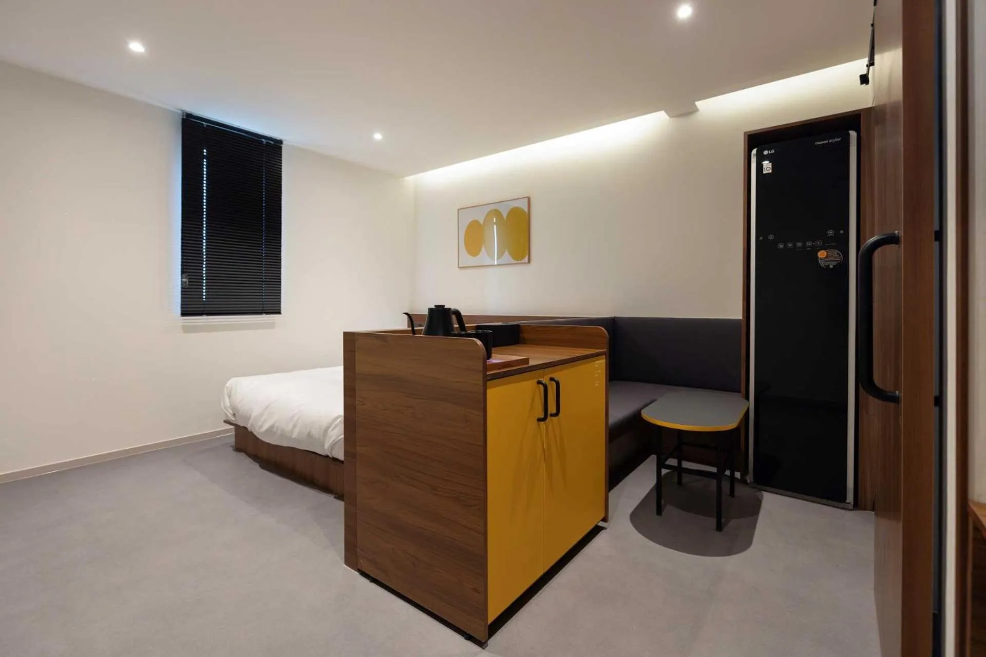 Photo of the whole room in Moor Hotel Mokpo By Anook