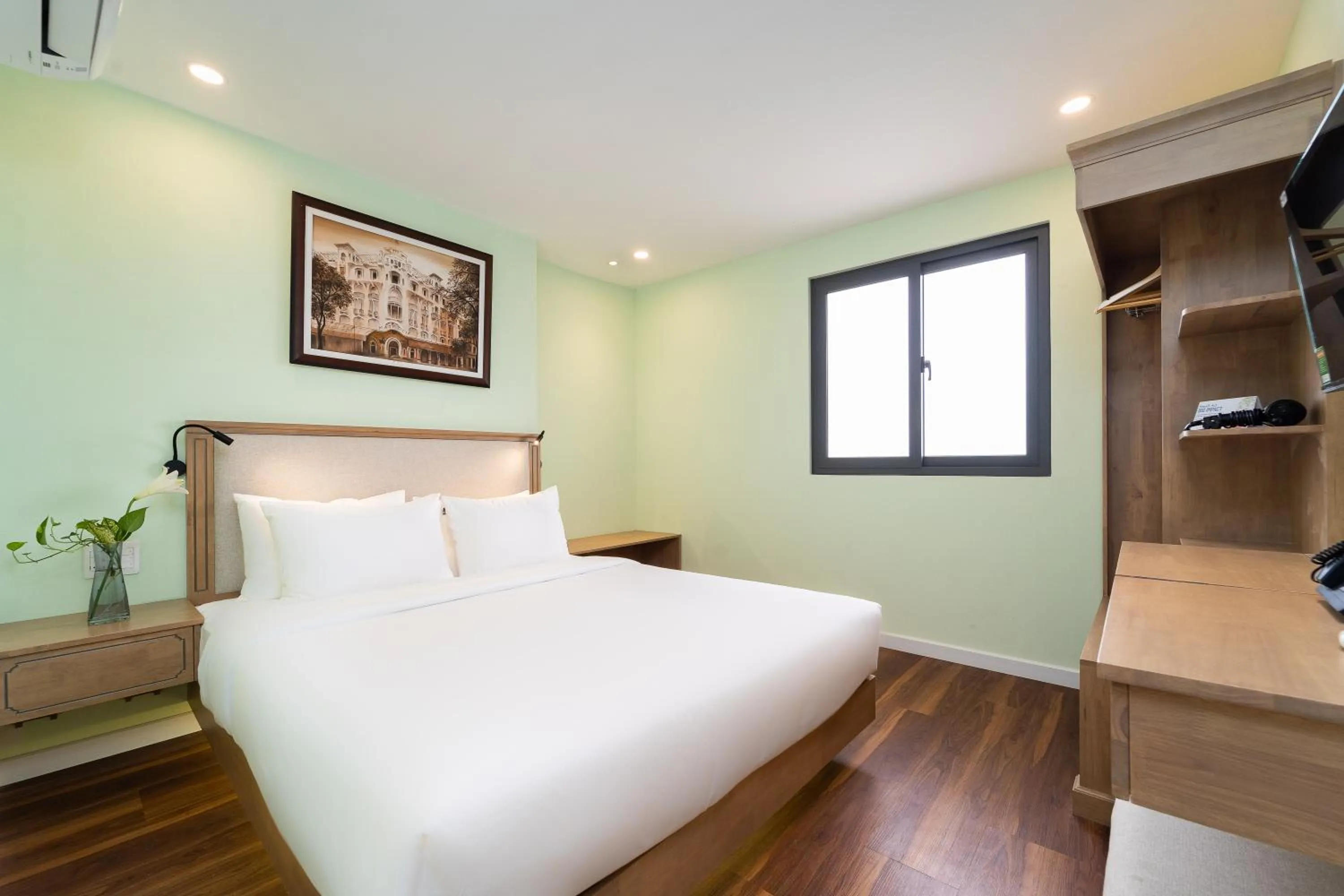 Photo of the whole room, Bed in Nicecy Hotel - Trương Quyền